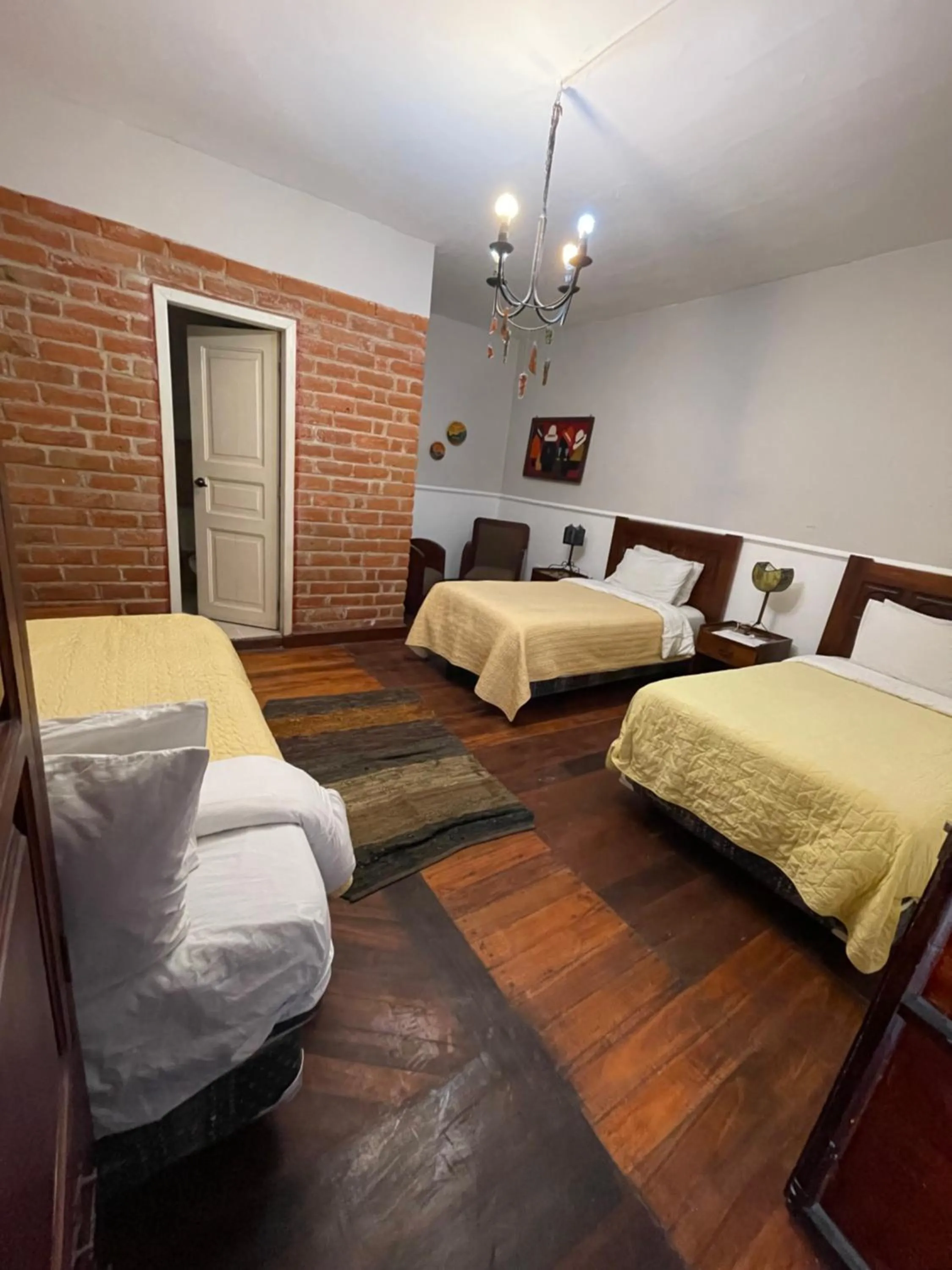 Hotel Cantuña
