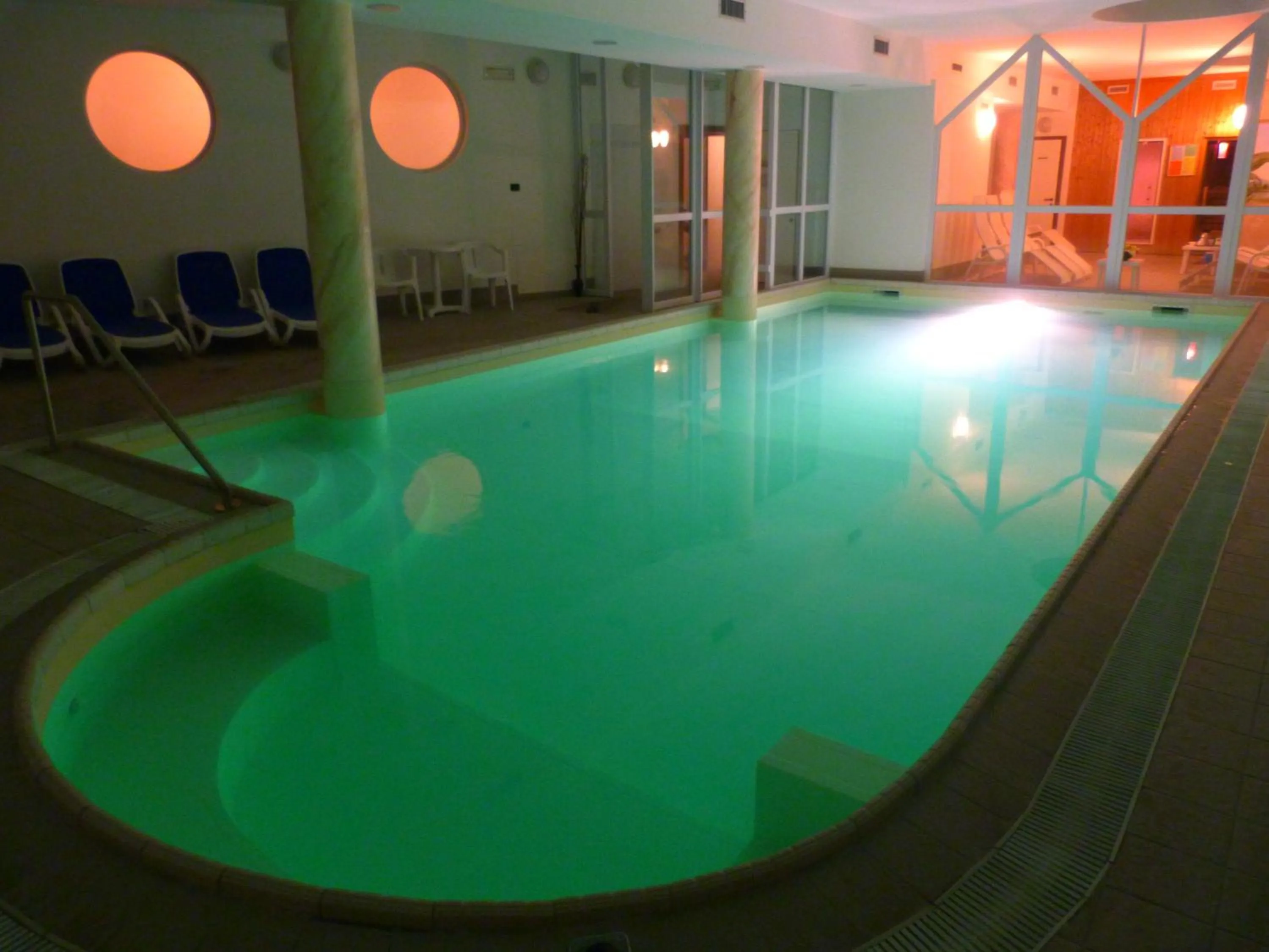 Swimming pool in Hotel Olimpic