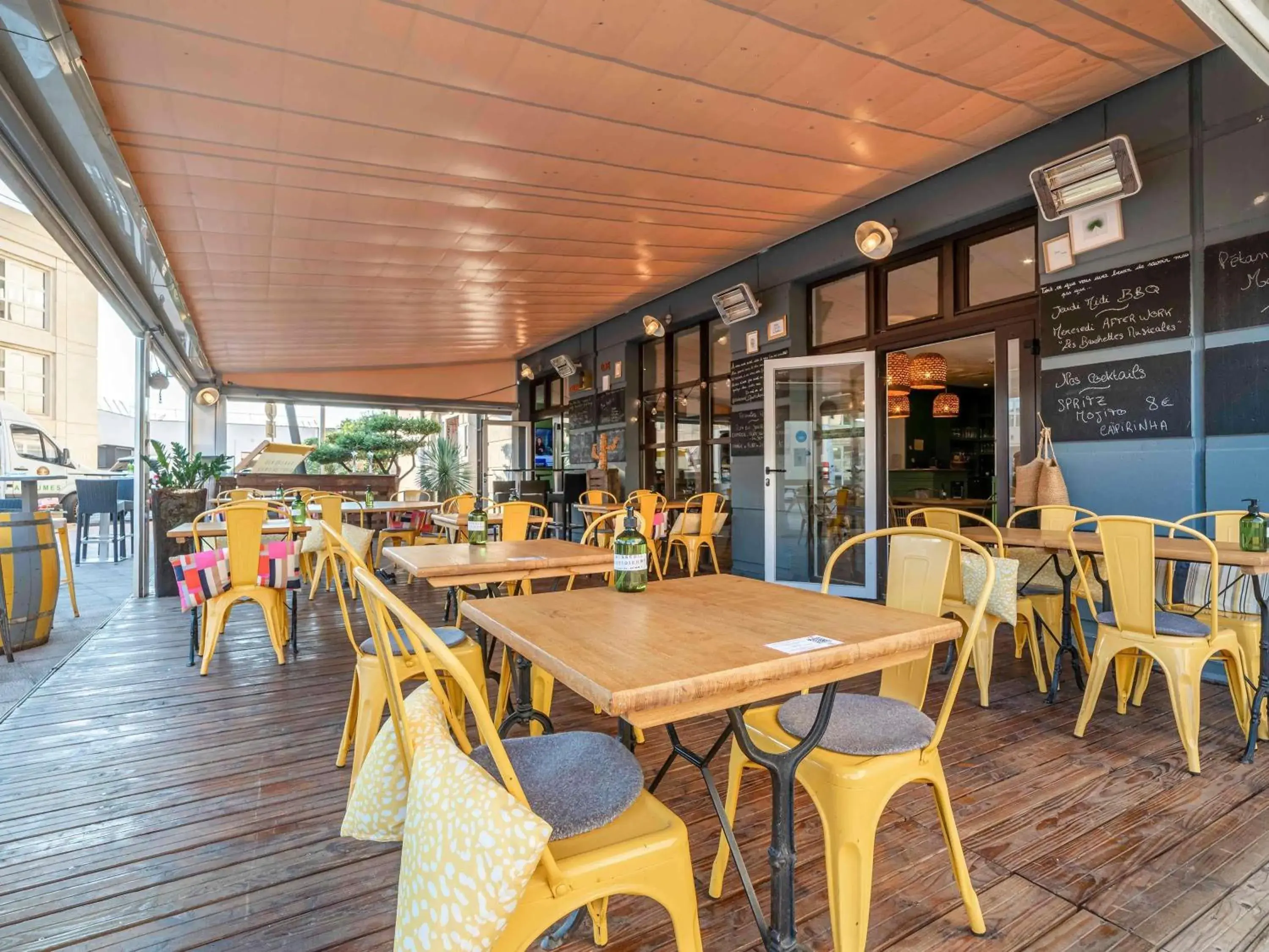 Restaurant/places to eat in ibis Montpellier Centre Polygone Restaurant/places to eat in ibis Montpellier Centre Polygone