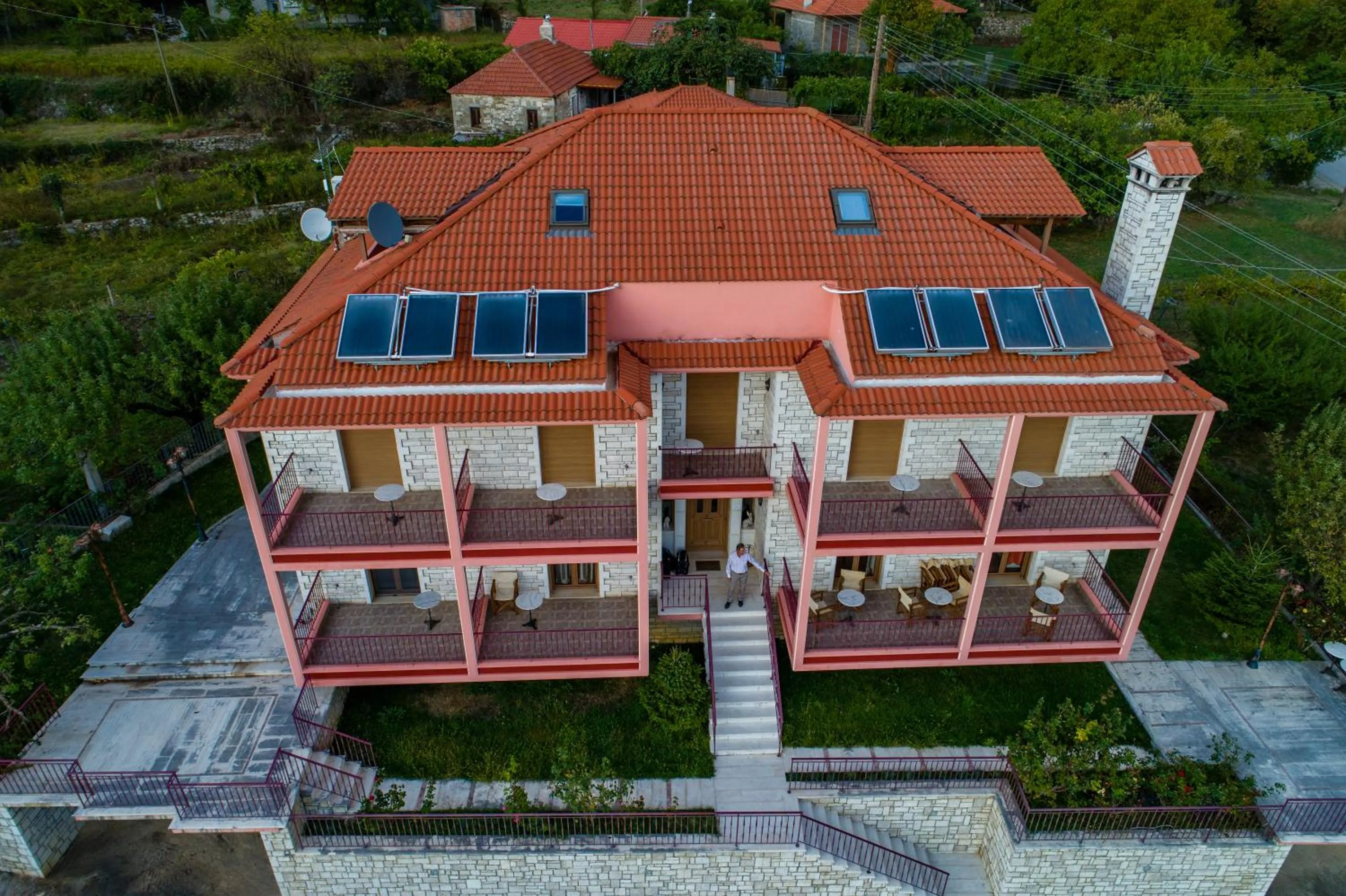 Bird's eye view in Xenonas Kypseli