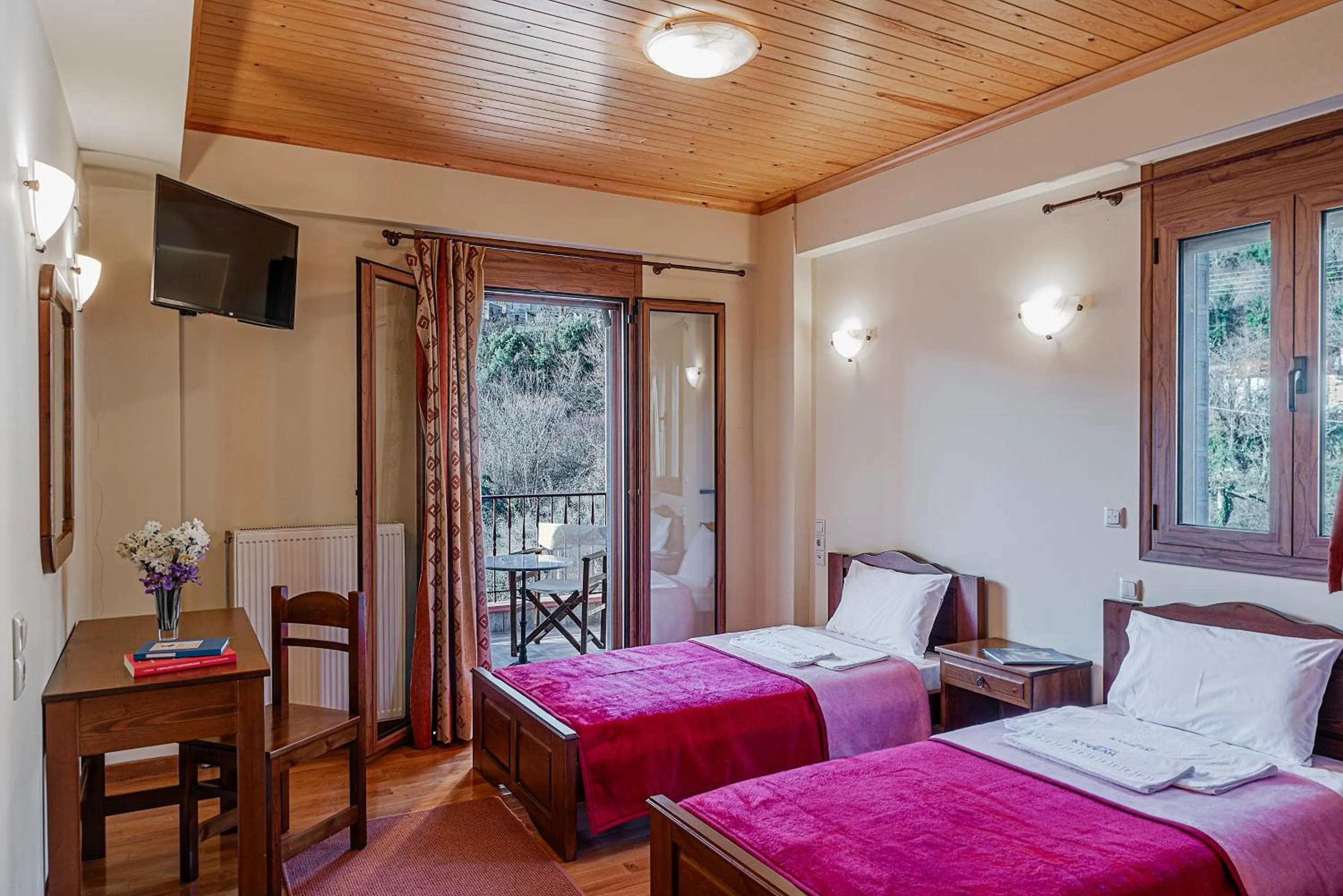 View (from property/room), Bed in Xenonas Kypseli