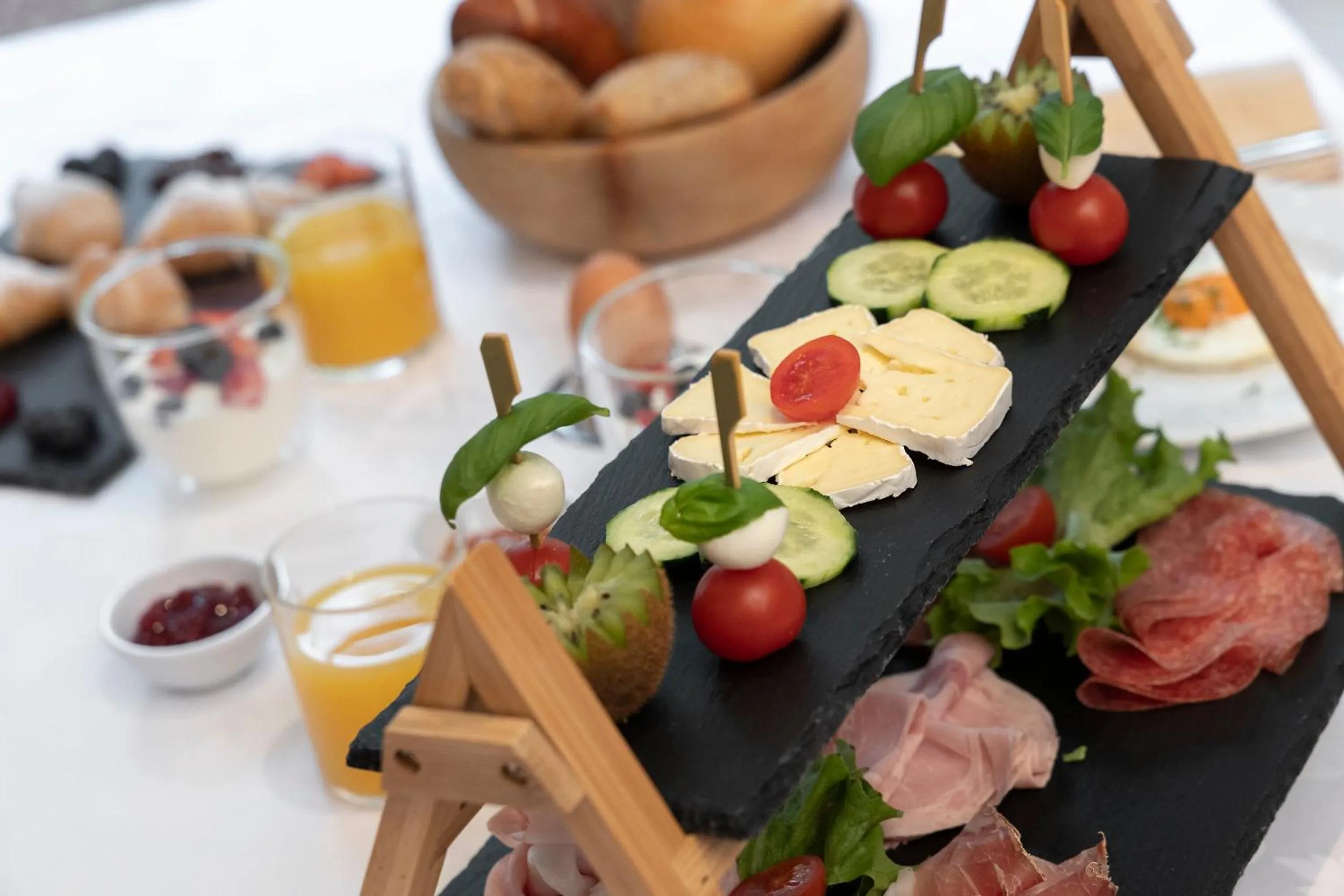 Food in Zur Brücke apartments and rooms - Your home in heart of South Tyrol, with Brixencard