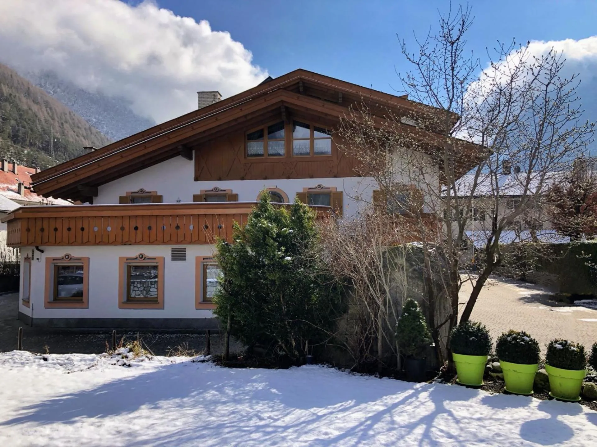 Property building in Zur Brücke apartments and rooms - Your home in heart of South Tyrol, with Brixencard