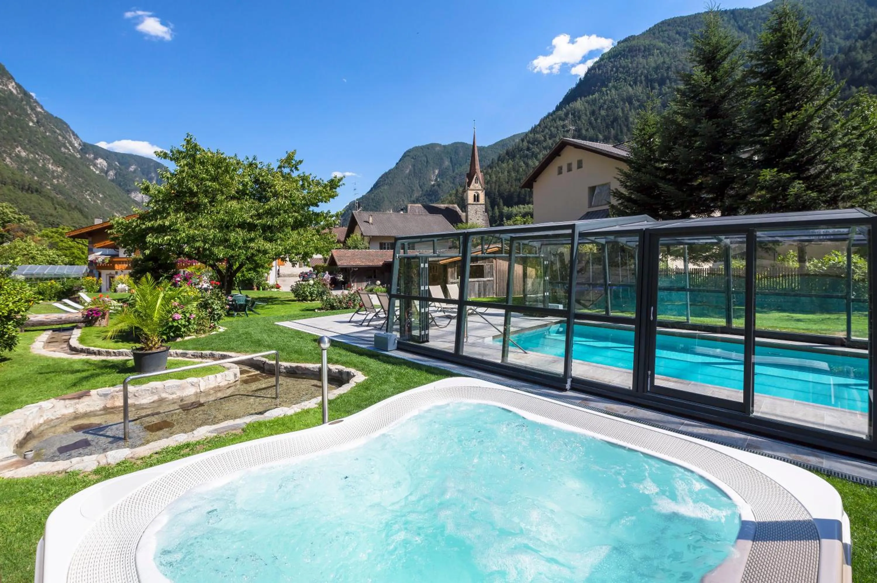 Summer in Zur Brücke apartments and rooms - Your home in heart of South Tyrol, with Brixencard