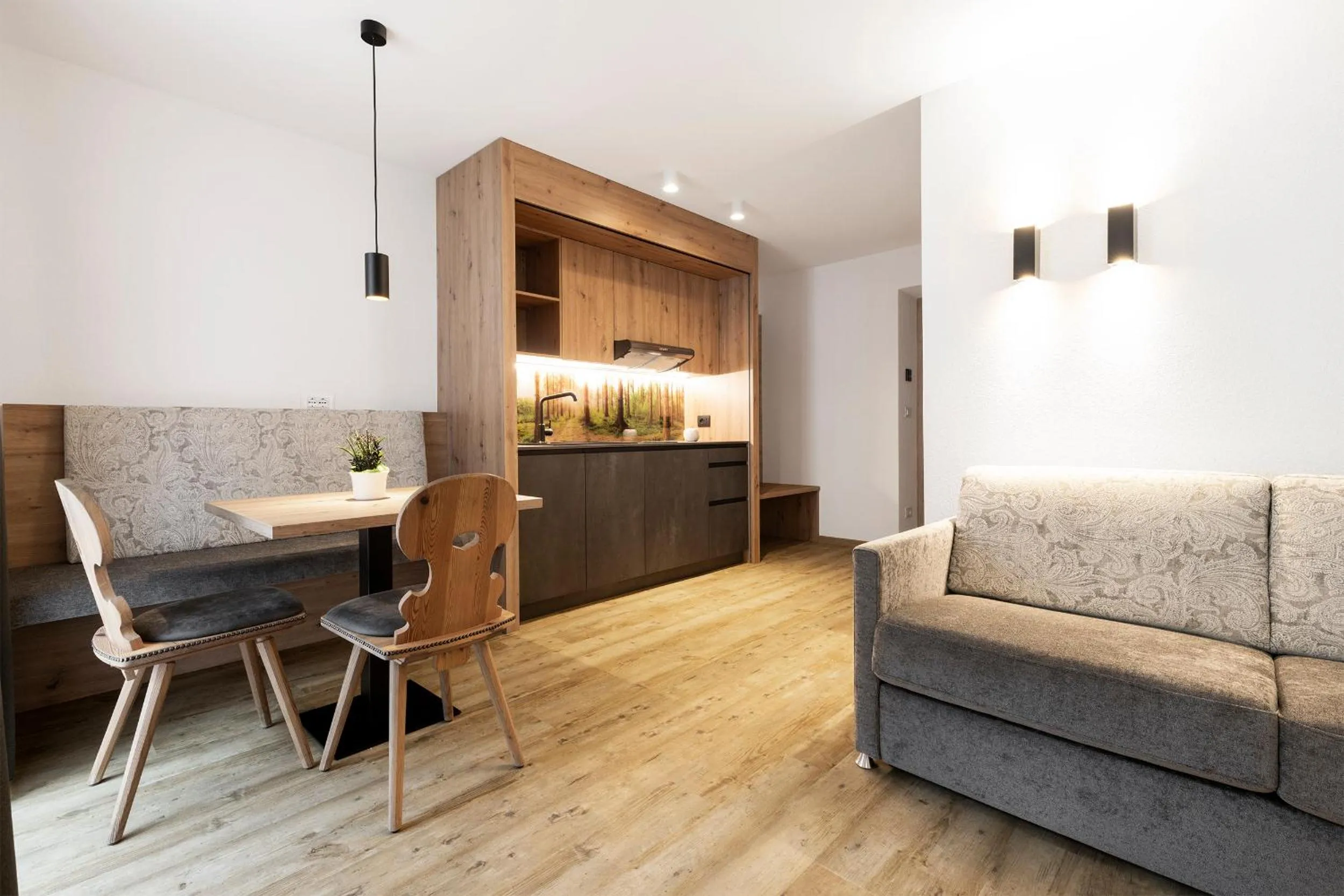 Kitchen or kitchenette in Zur Brücke apartments and rooms - Your home in heart of South Tyrol, with Brixencard