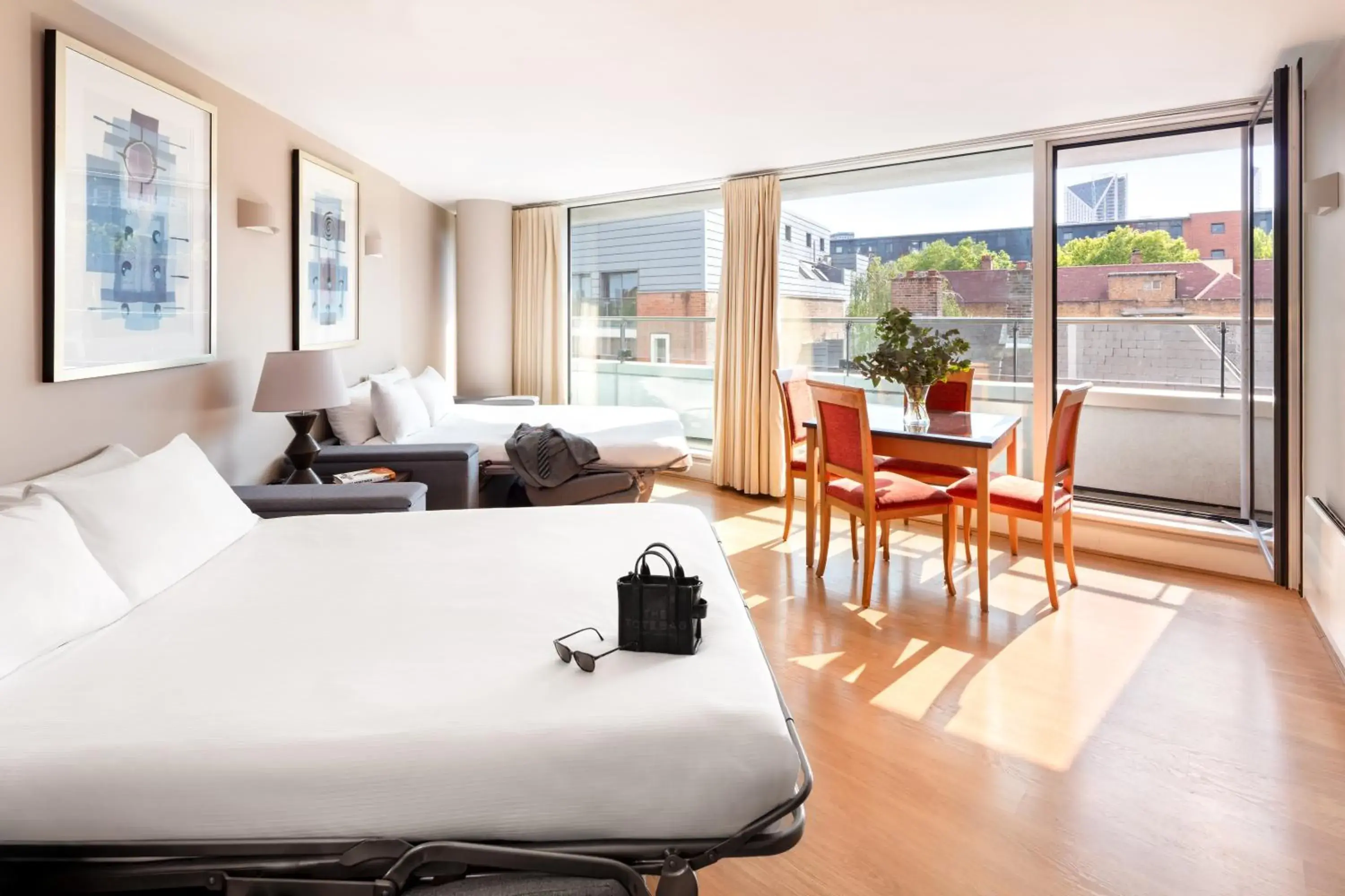 Bed in Marlin Apartments London Bridge - Empire Square Bed in Marlin Apartments London Bridge - Empire Square