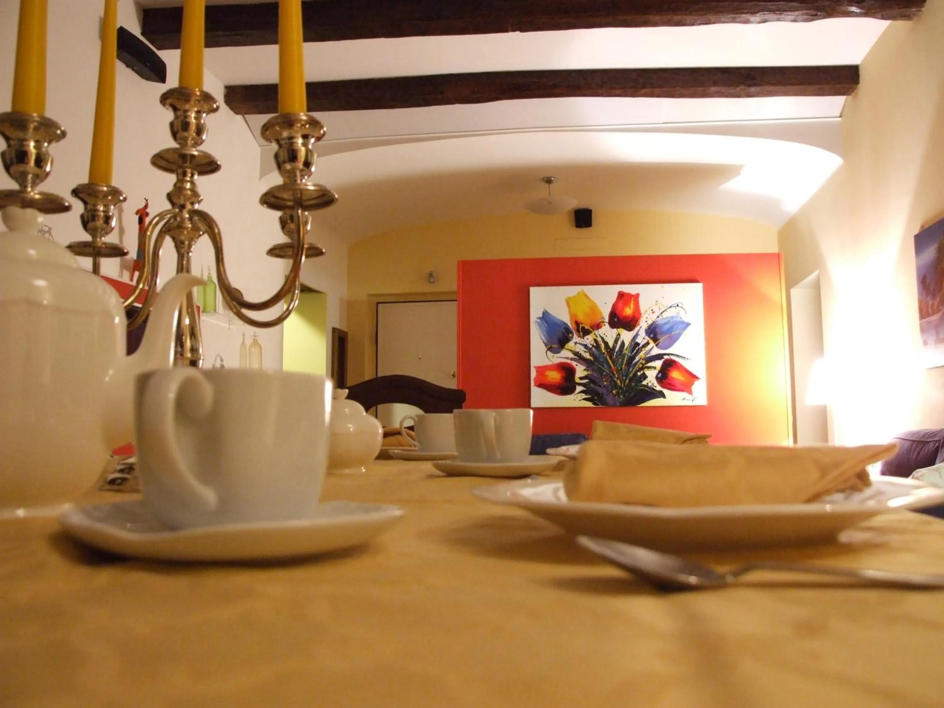 Dining area in Bed and Breakfast Adelberga