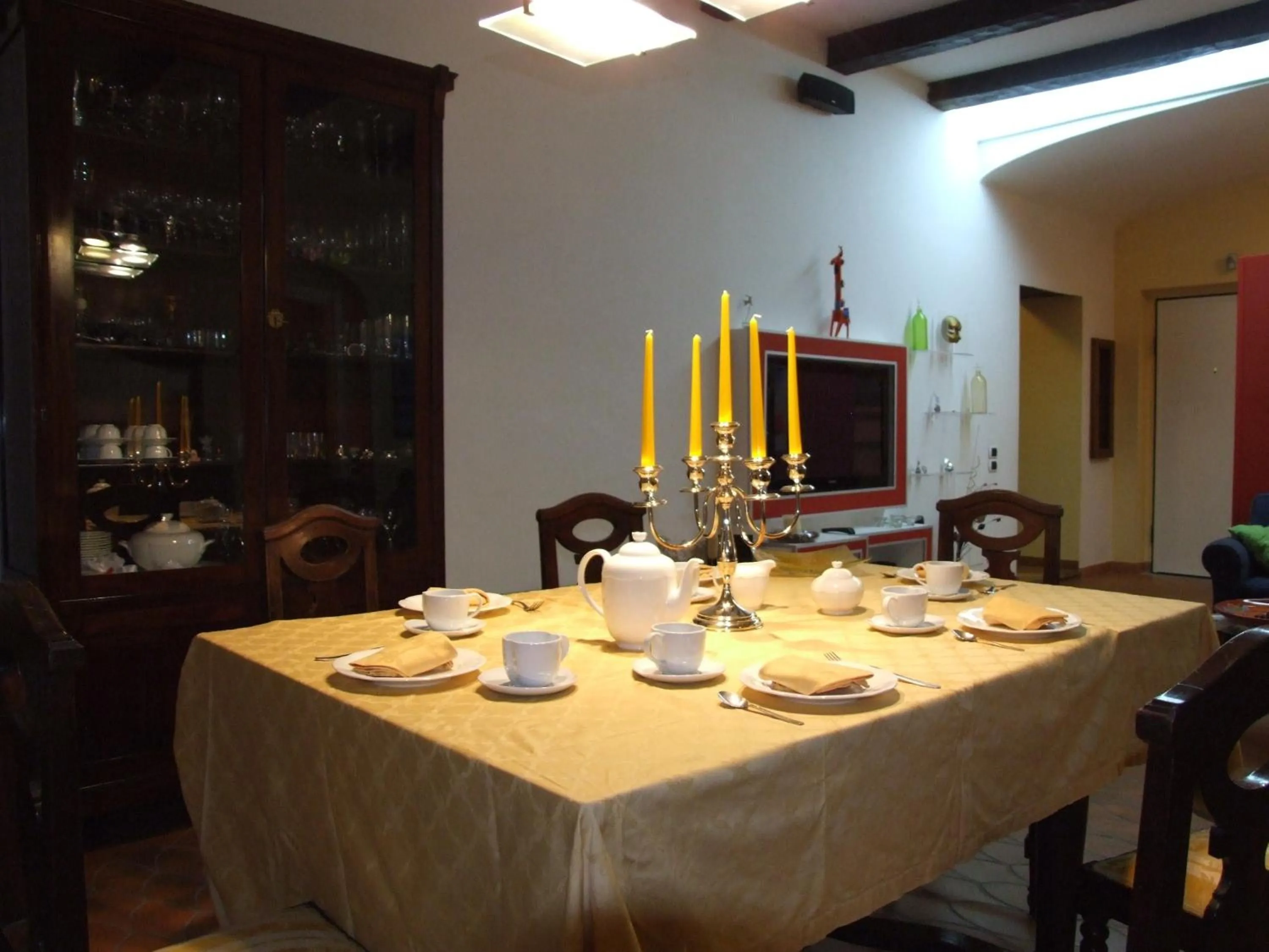 Dining area in Bed and Breakfast Adelberga