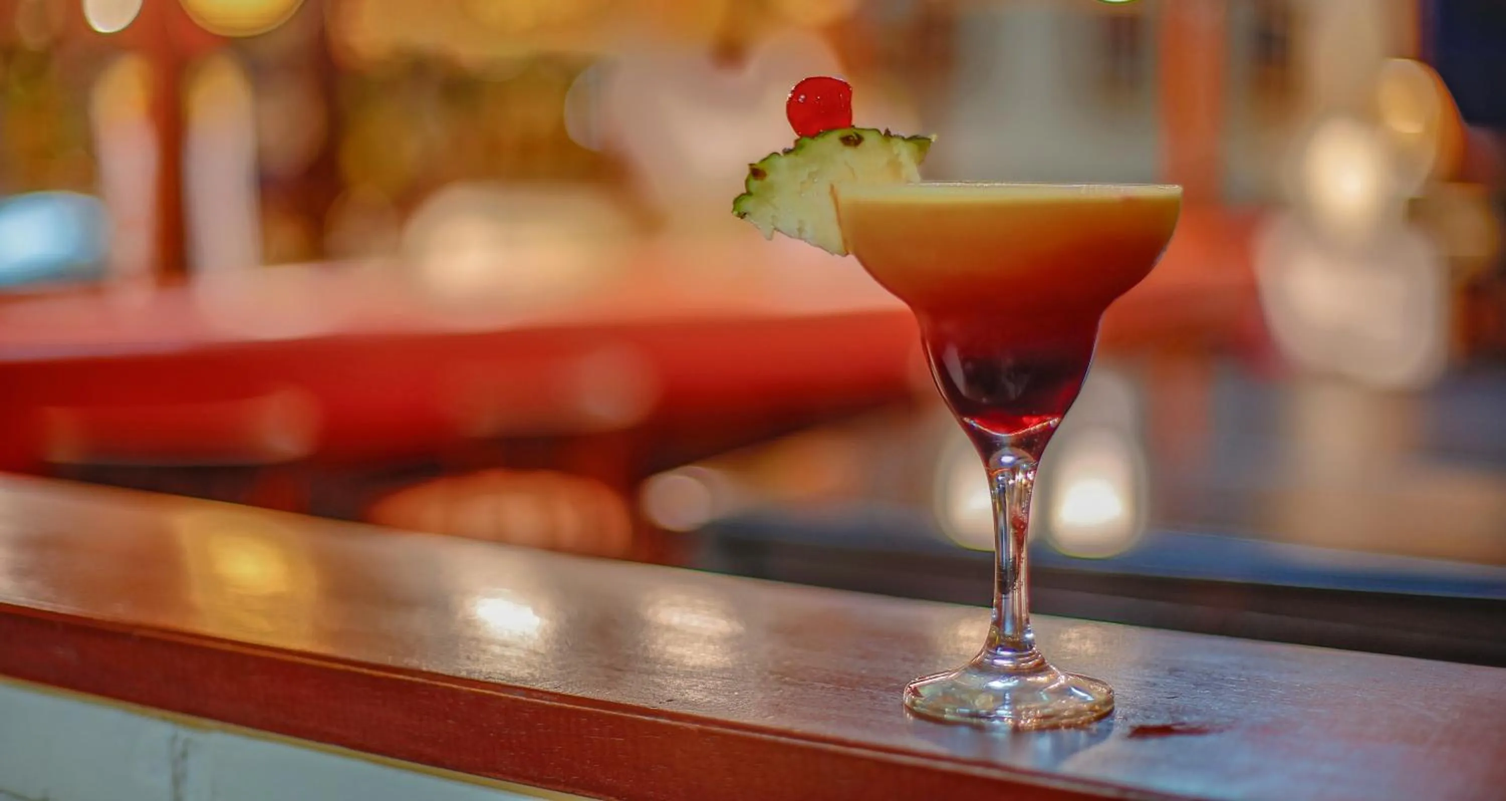 Lounge or bar in Baia Cabralia Hotel