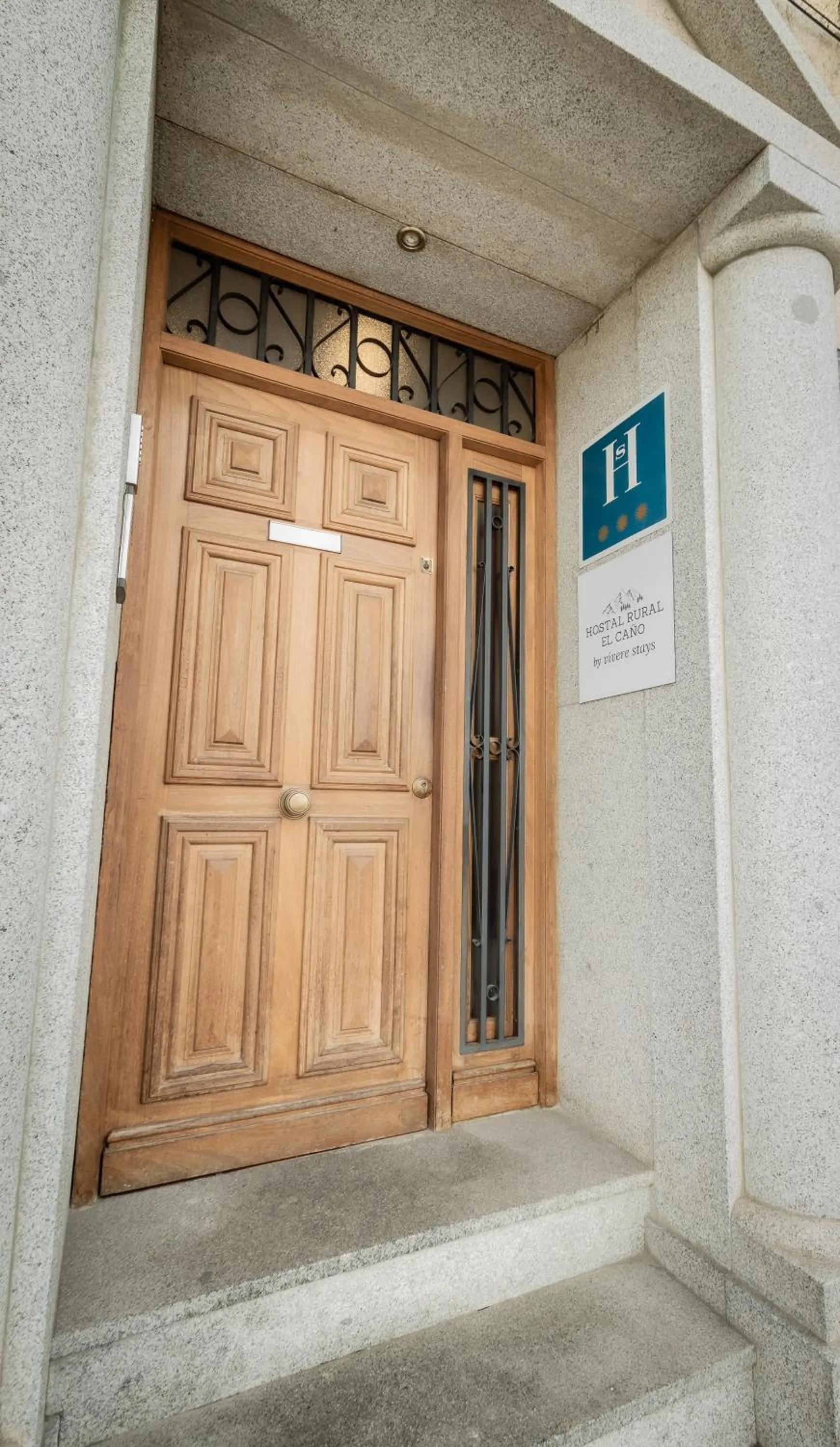 Facade/entrance in Hostal Rural El Caño by Vivere Stays