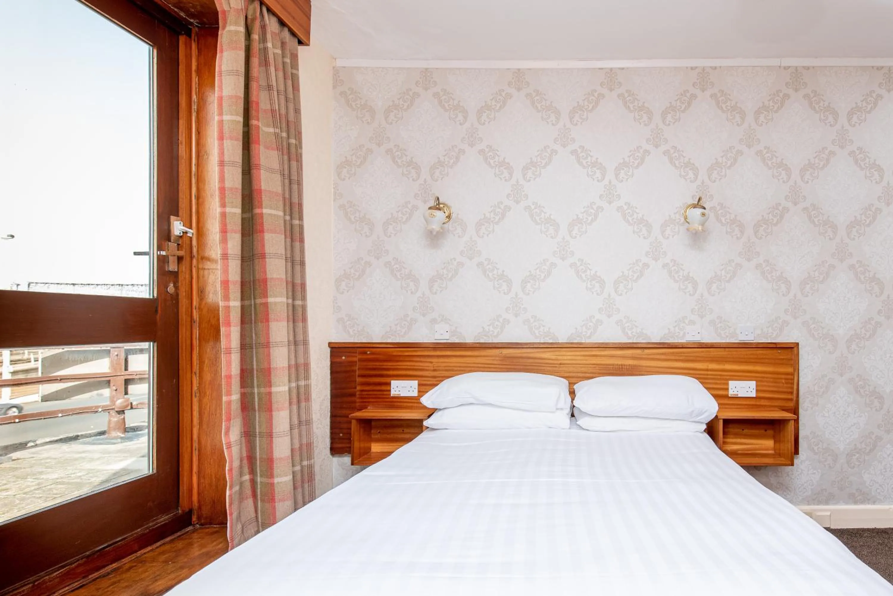 Bedroom, Bed in The Headlands