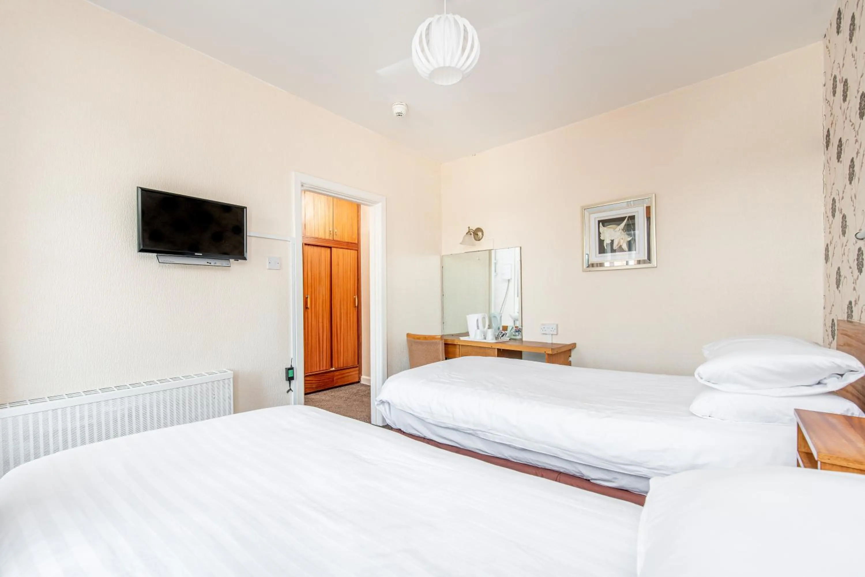 Bedroom, Bed in The Headlands