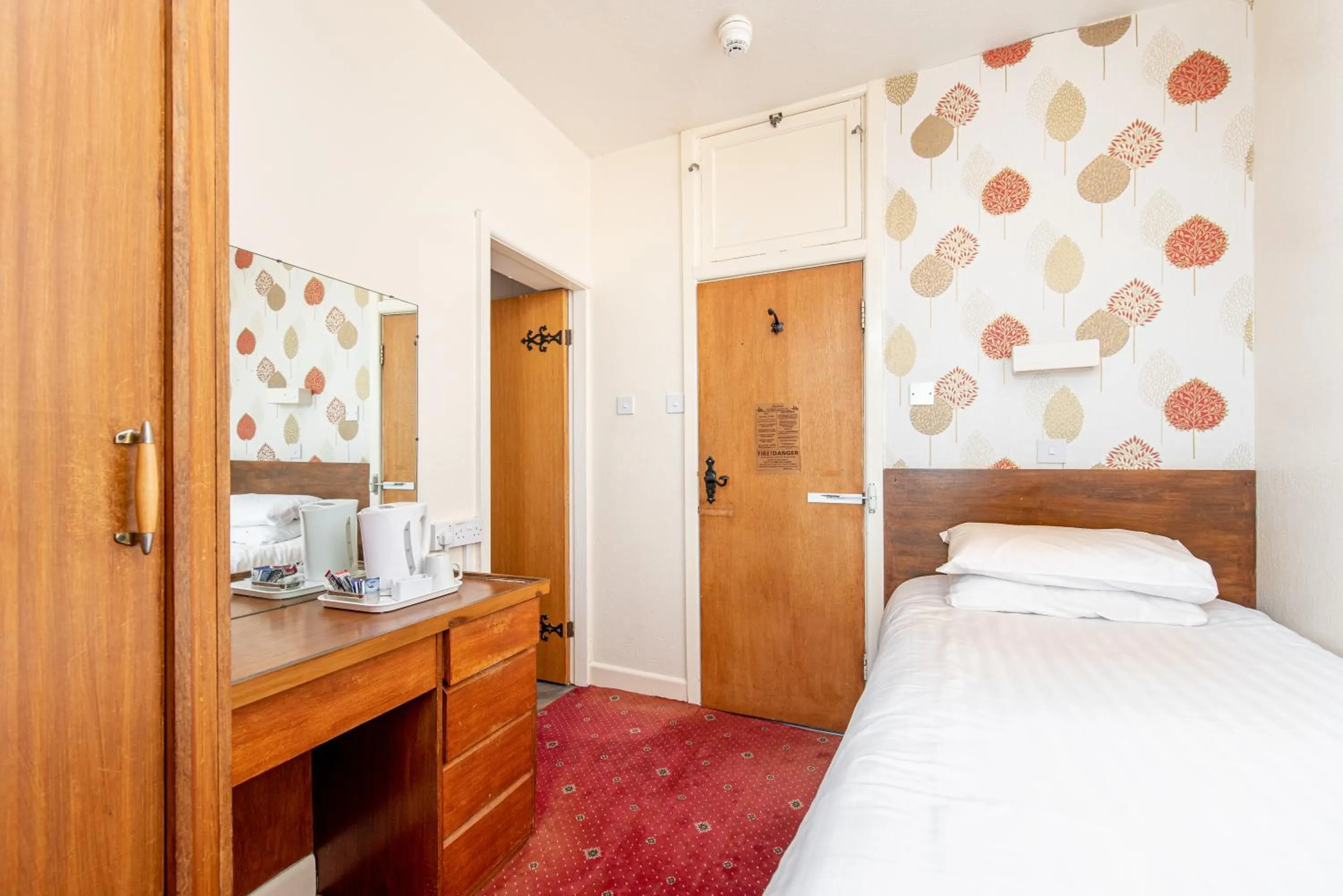 Bedroom, Bed in The Headlands