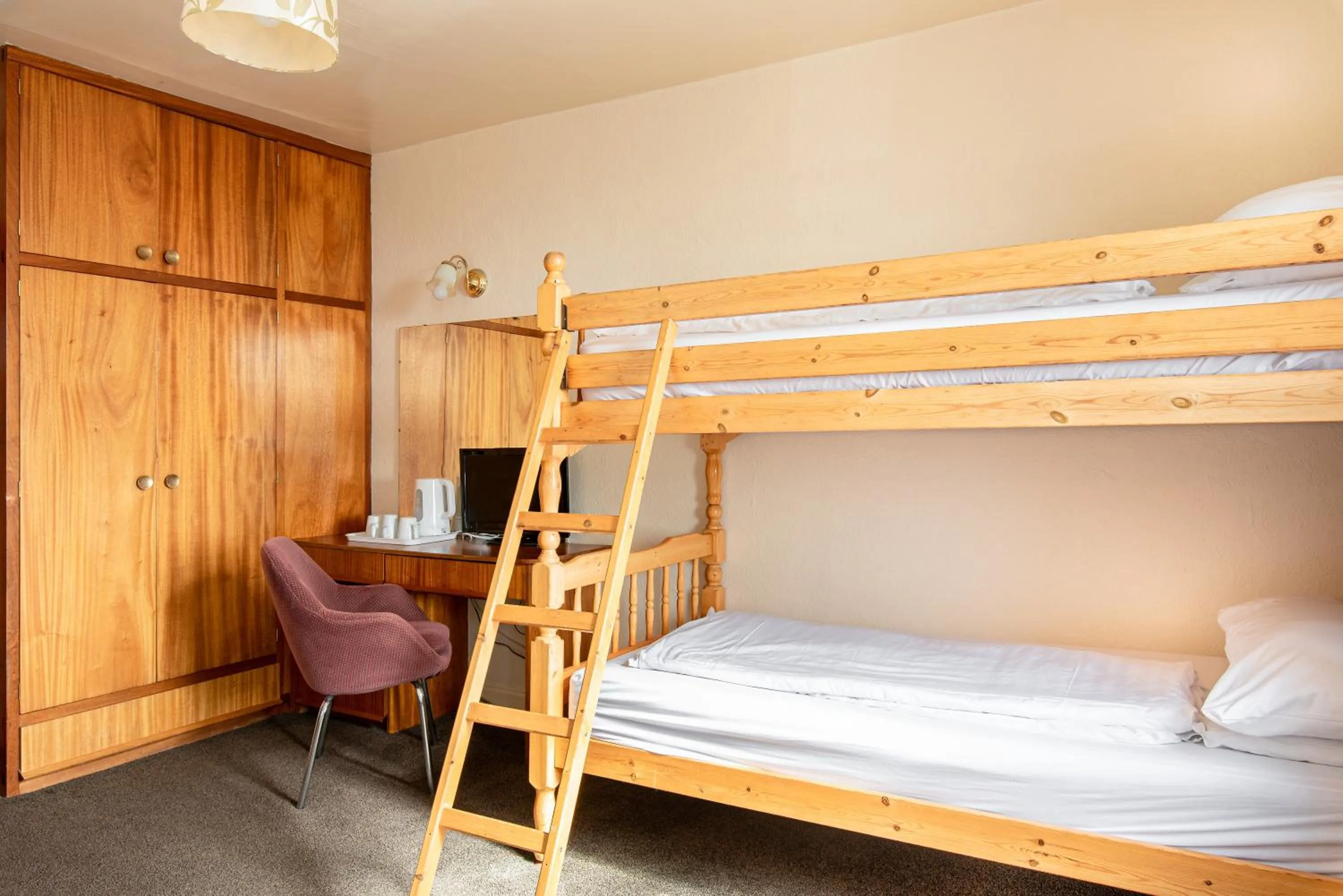 Bedroom, Bed in The Headlands