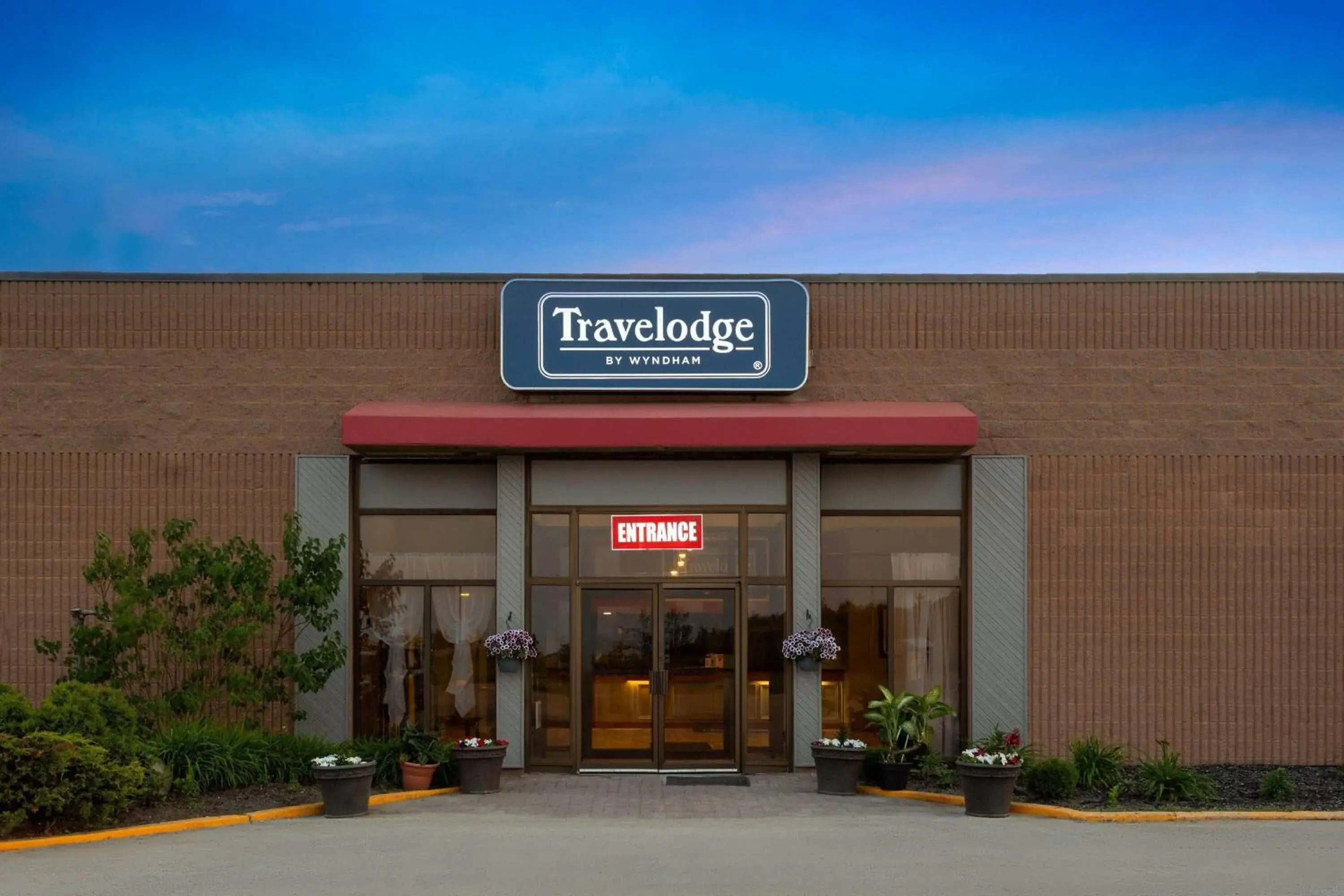 Property building in Travelodge by Wyndham Lindsay Property building in Travelodge by Wyndham Lindsay