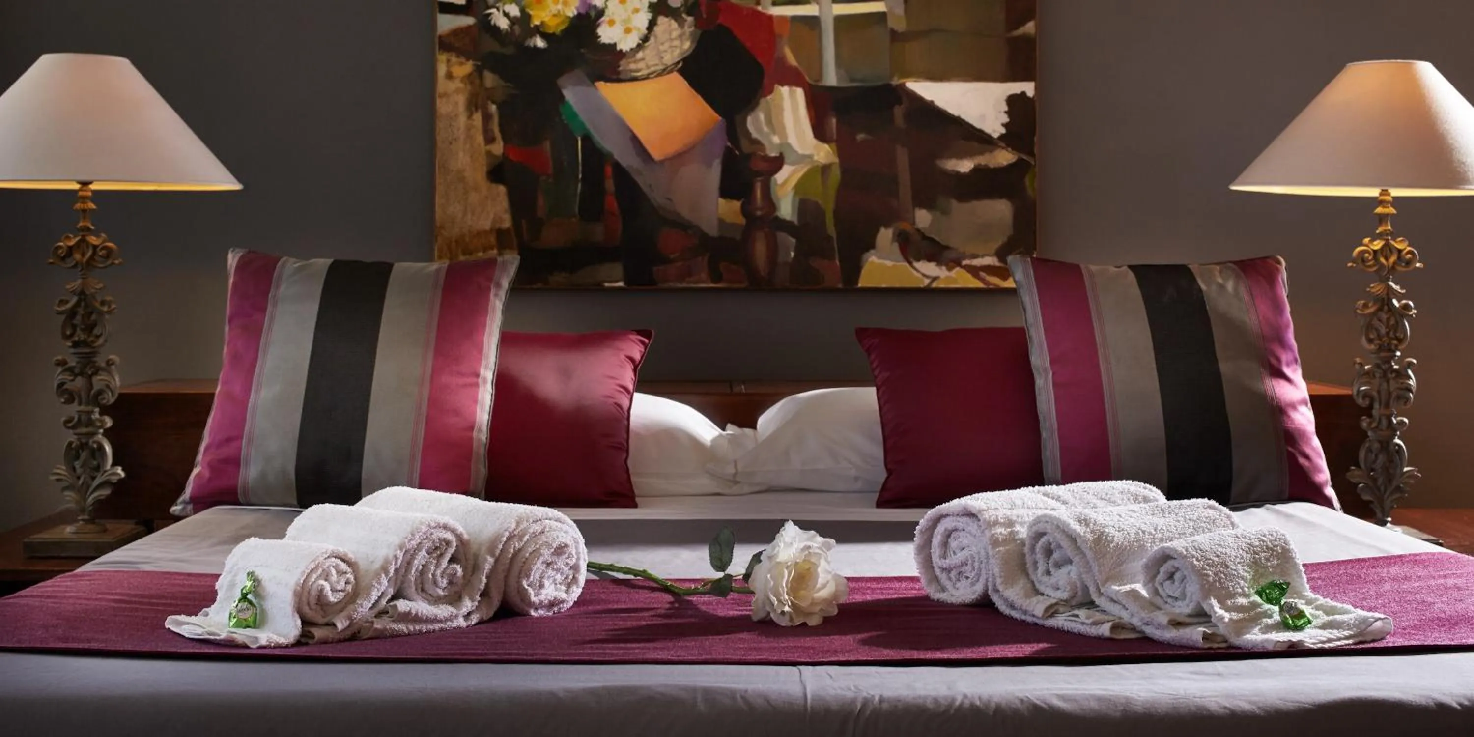 Decorative detail, Bed in La Dimora Del Bassotto