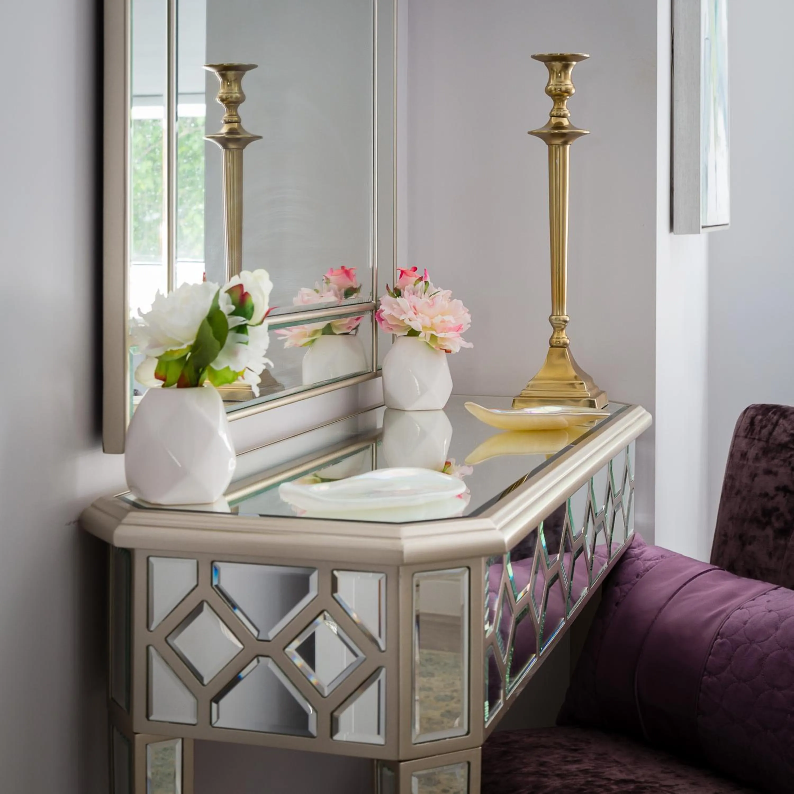 Decorative detail in Cromwell road apartments