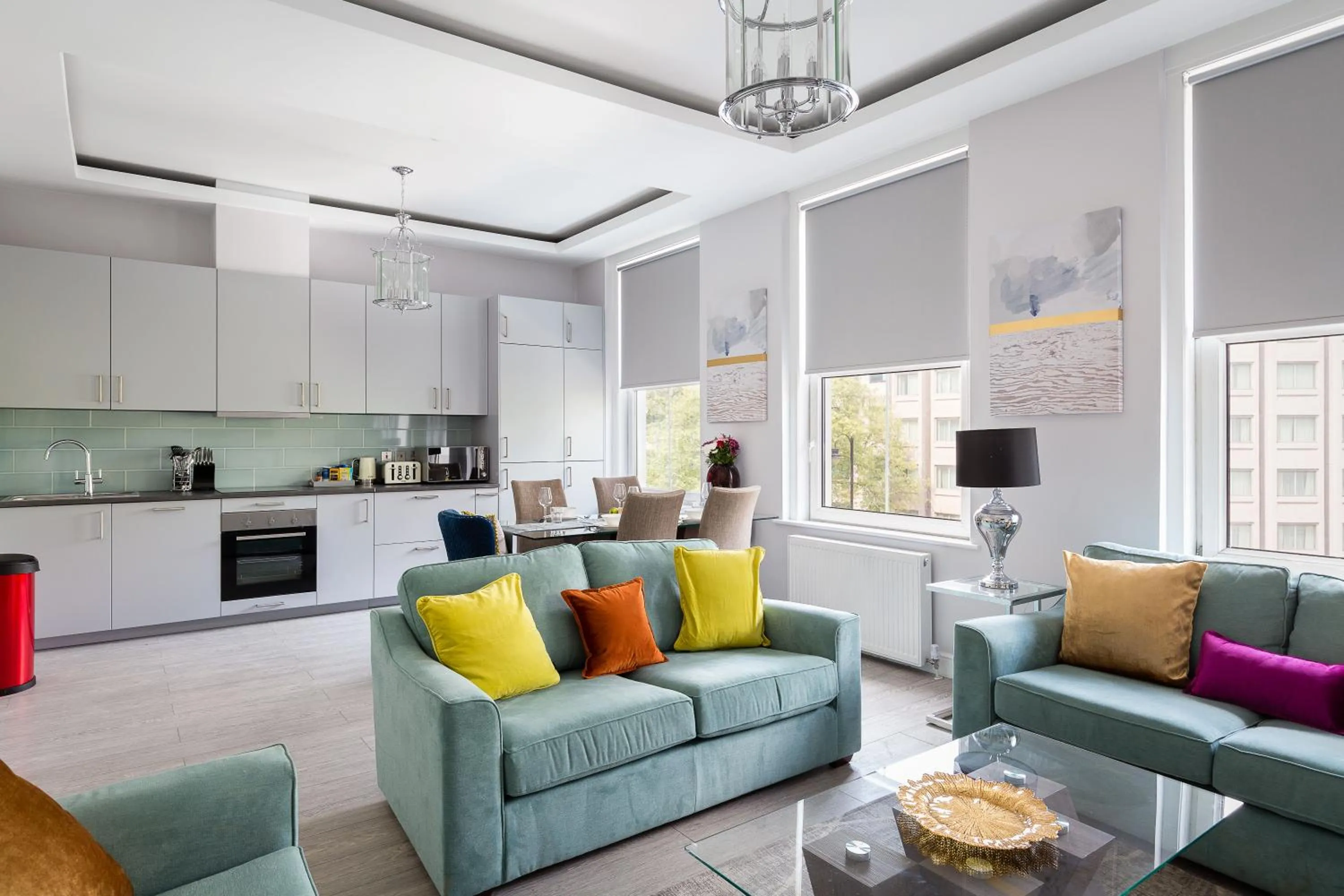 Living room in Cromwell road apartments