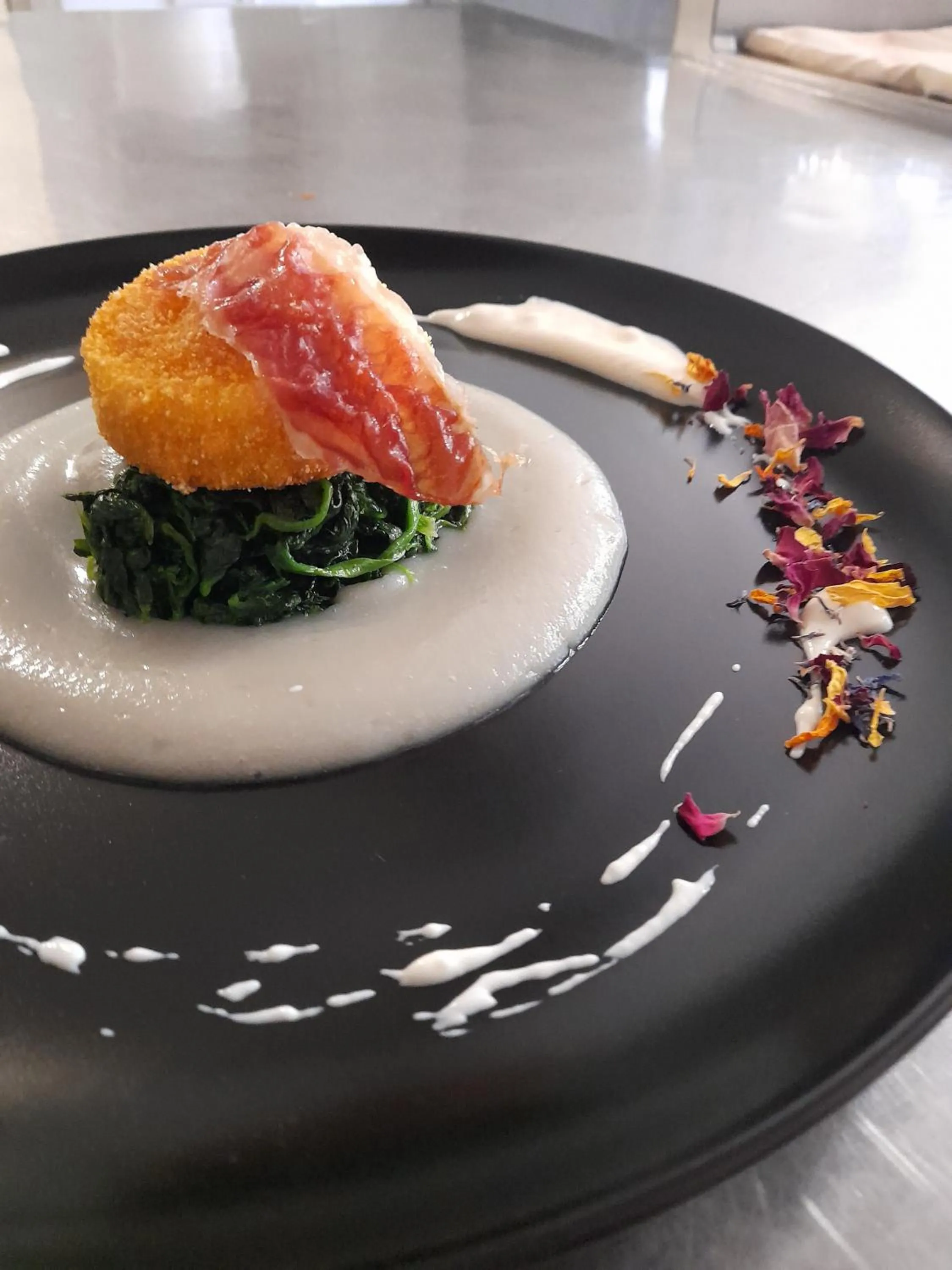 Restaurant/places to eat in Hotel Miramonti