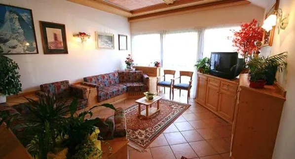 Lobby or reception in Hotel Miramonti