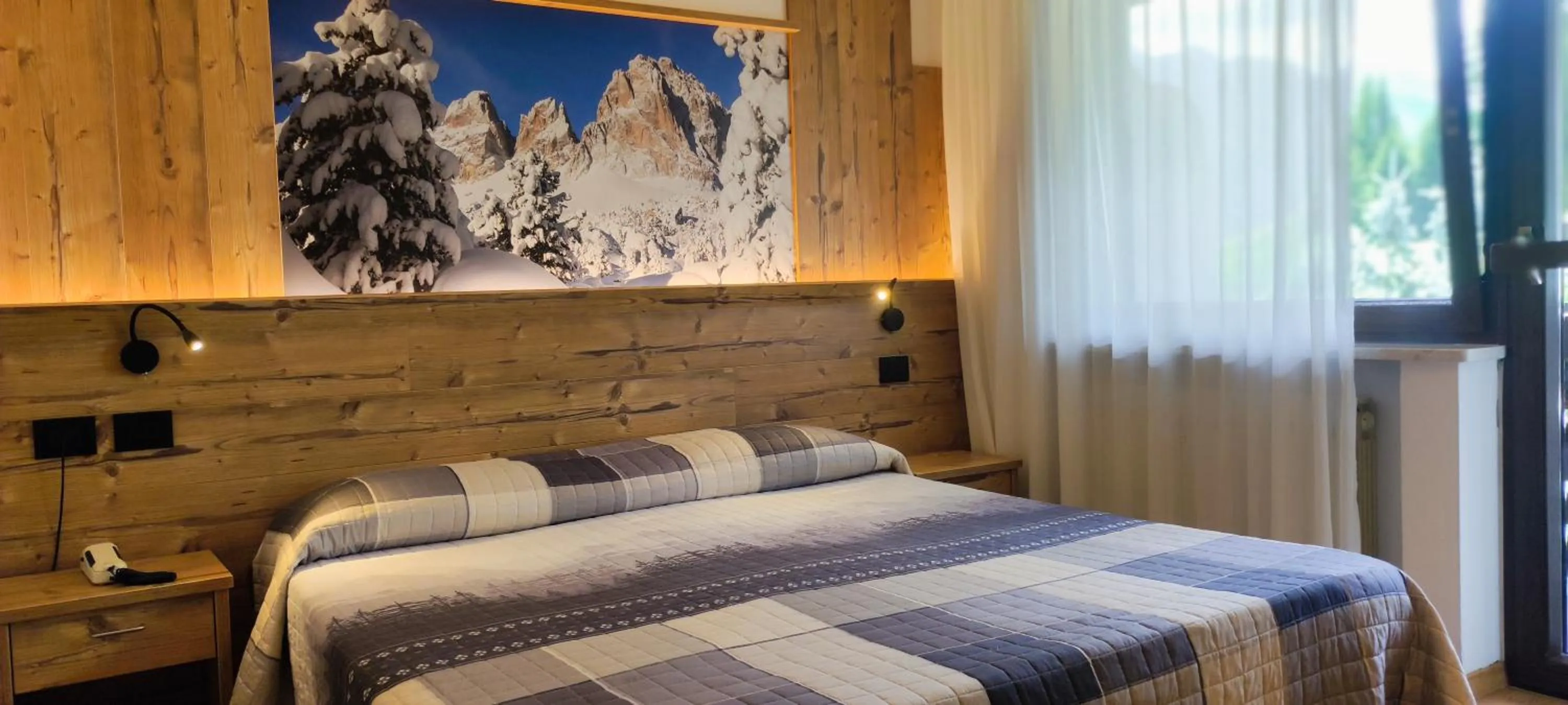 Bed in Hotel Miramonti