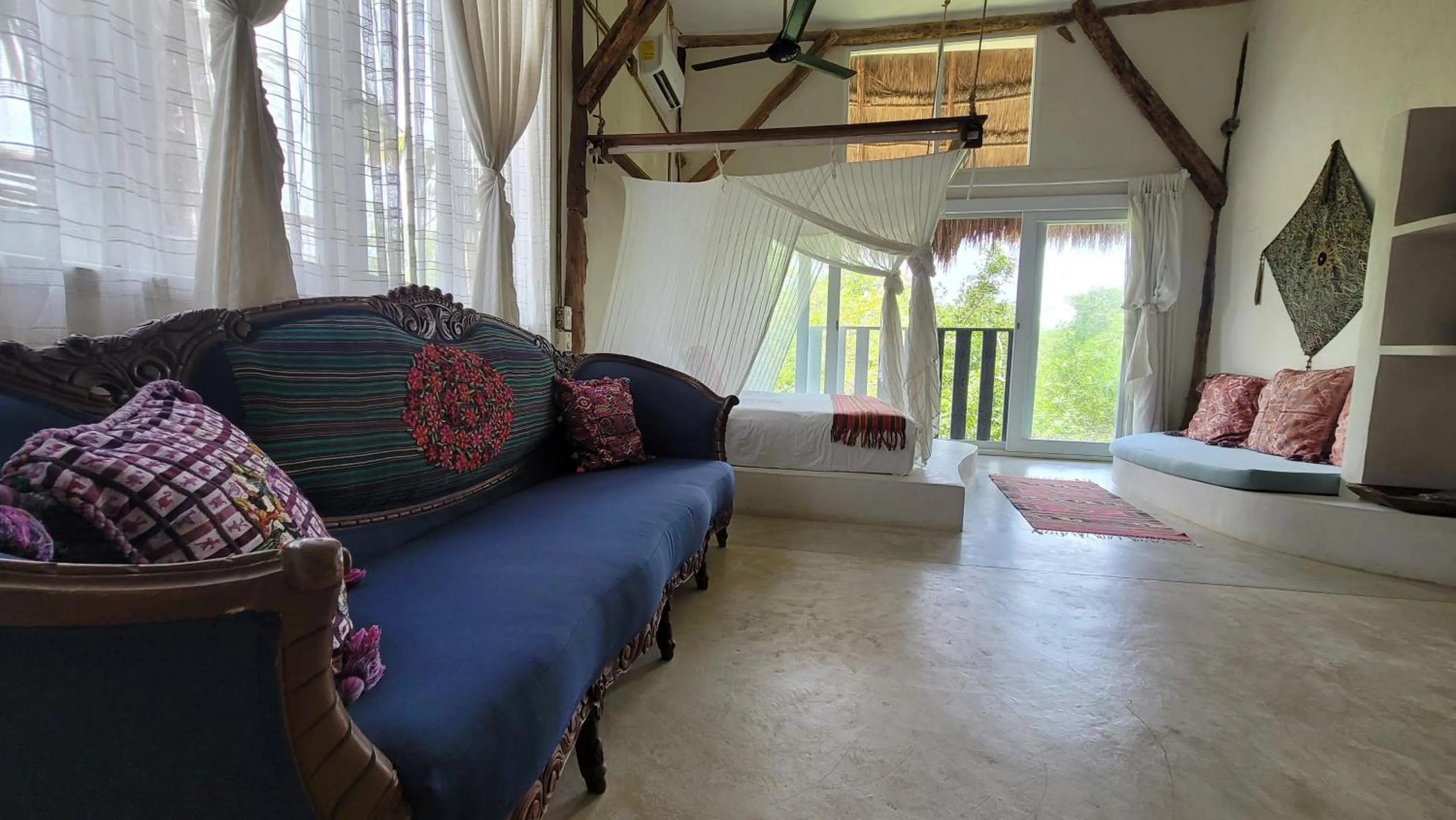 Living room in Hotel Cormoran Tulum & Cenote