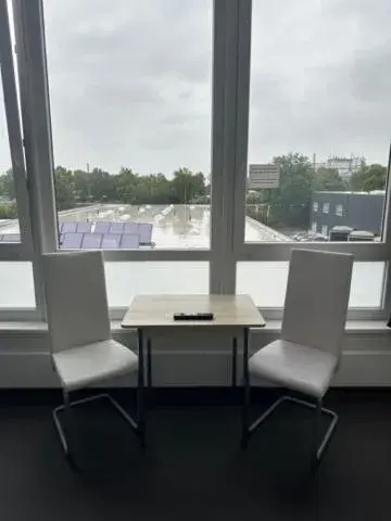 Double Room with Private Bathroom in Arena Hostel & Monteurzimmer Double Room with Private Bathroom in Arena Hostel & Monteurzimmer