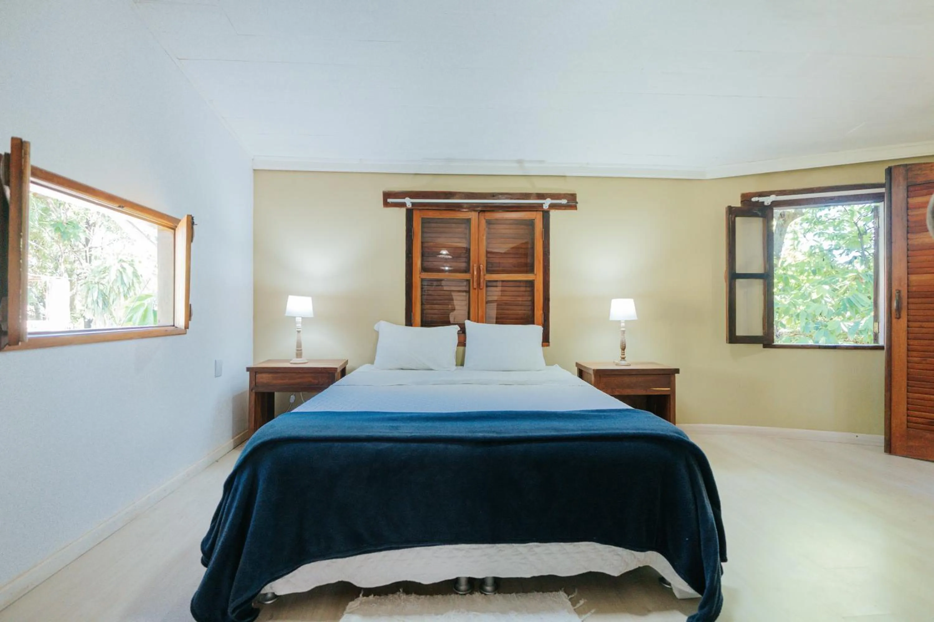 Photo of the whole room, Bed in Pousada Fruta Pão