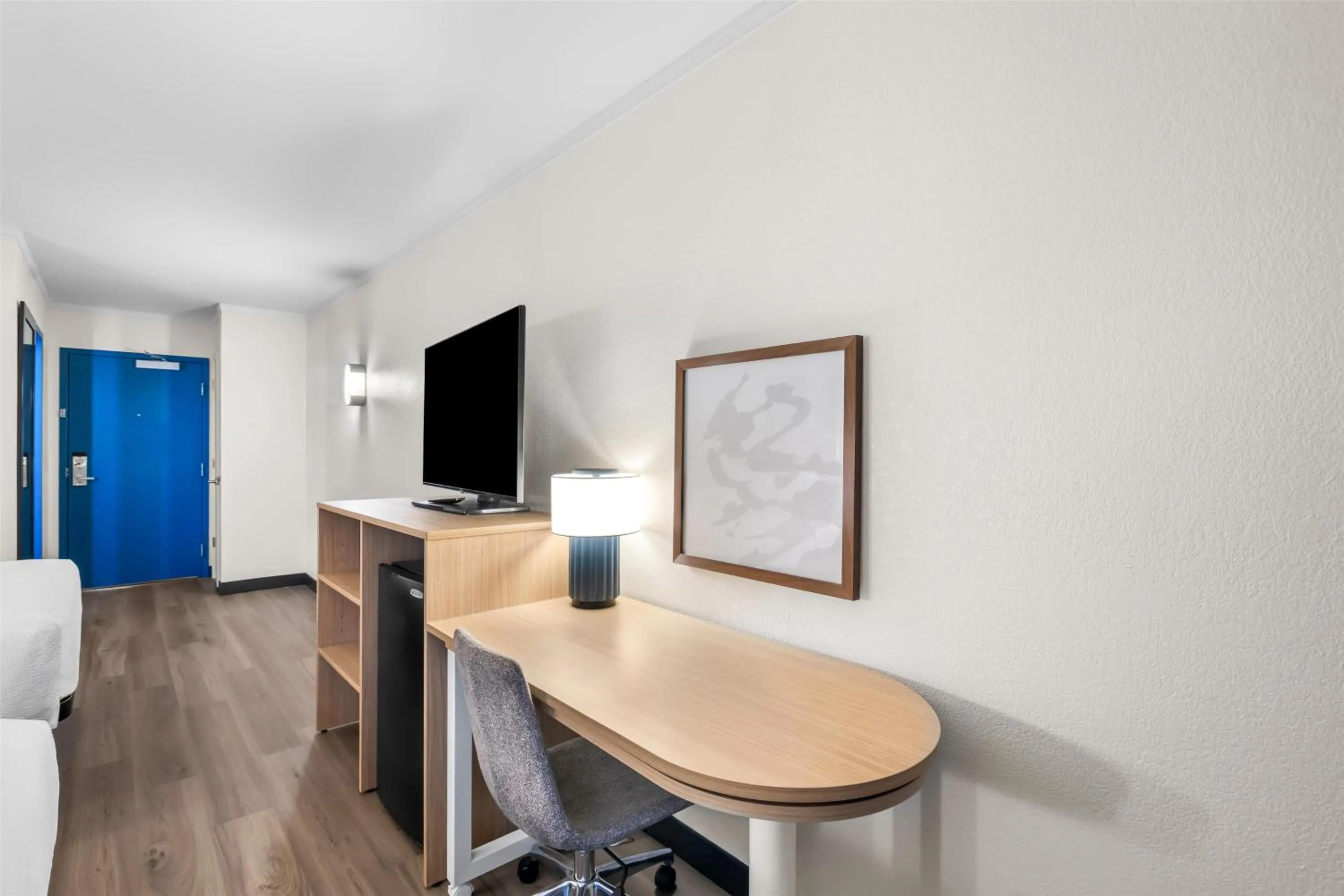 Bedroom in Spark by Hilton Roanoke Civic Center