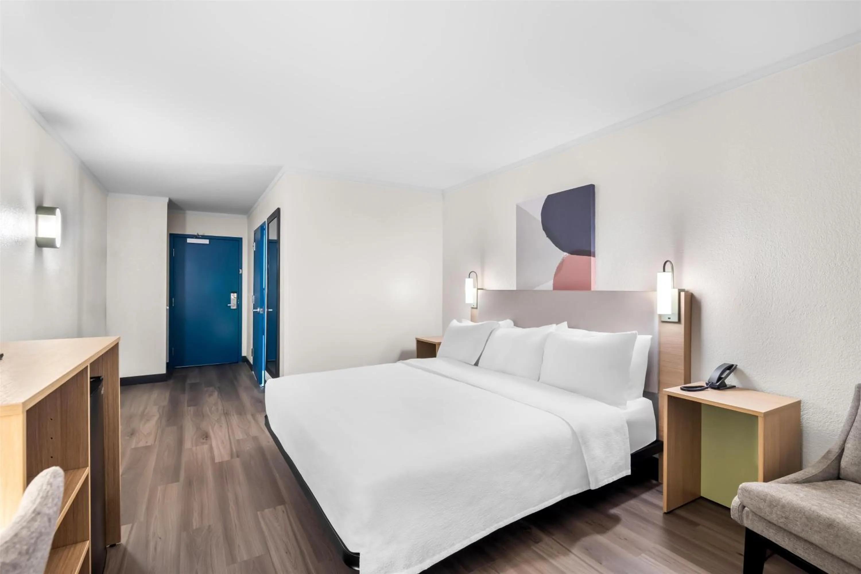 Bed in Spark by Hilton Roanoke Civic Center