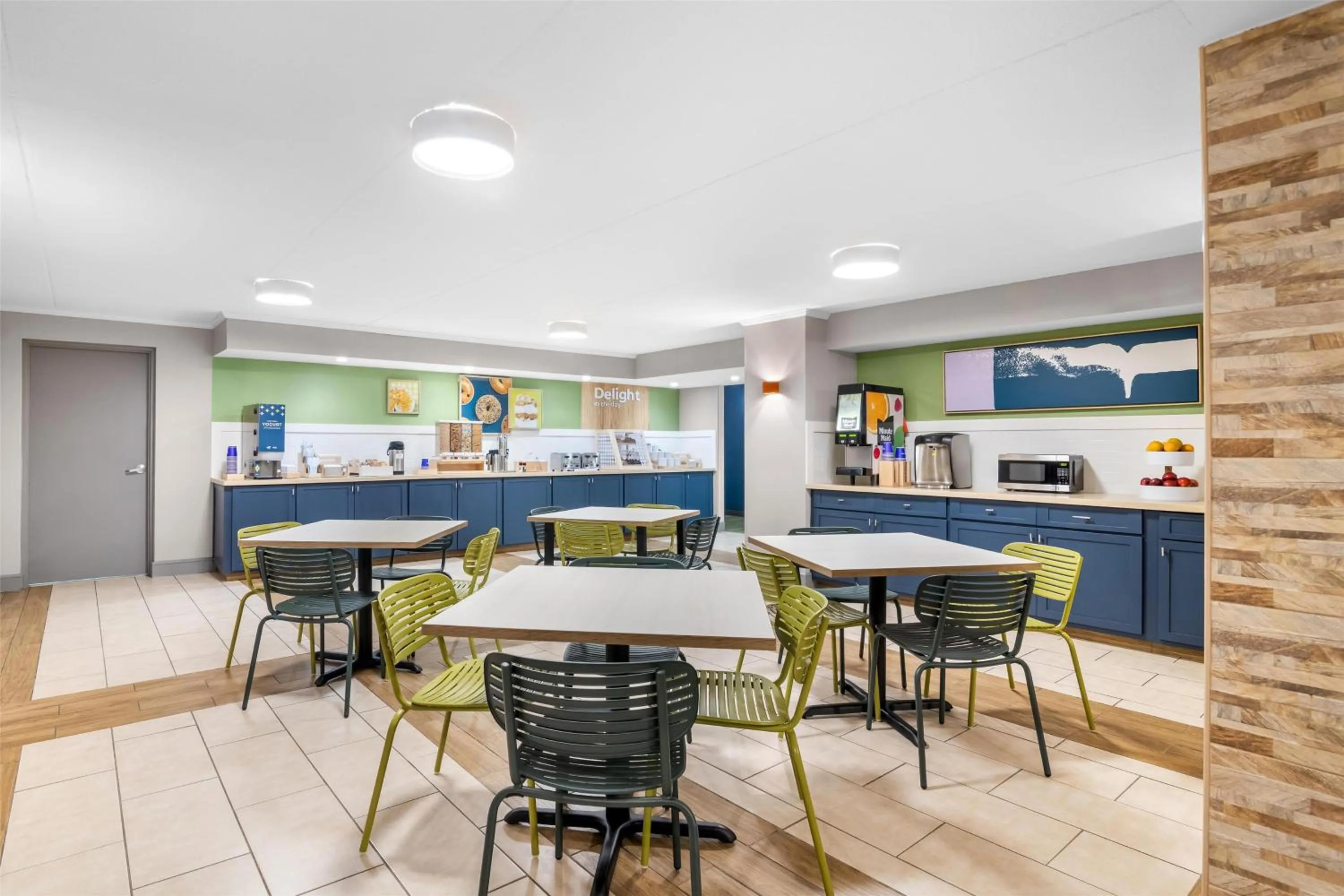 Breakfast in Spark by Hilton Roanoke Civic Center