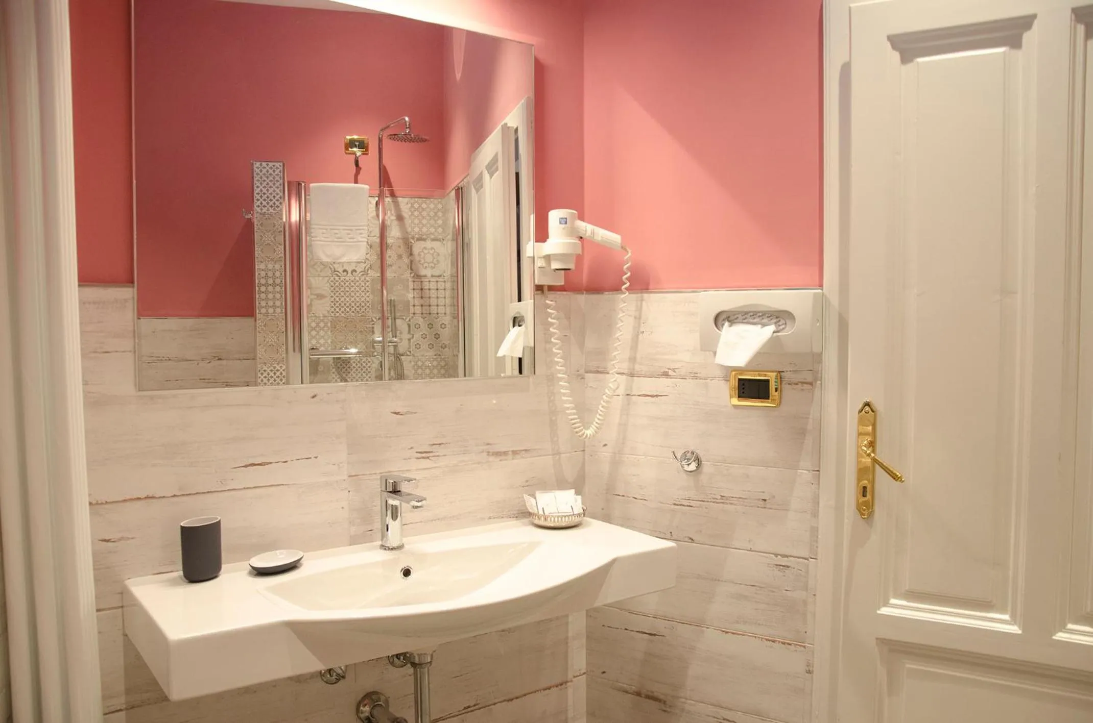 Bathroom in Hotel Settentrionale Esplanade