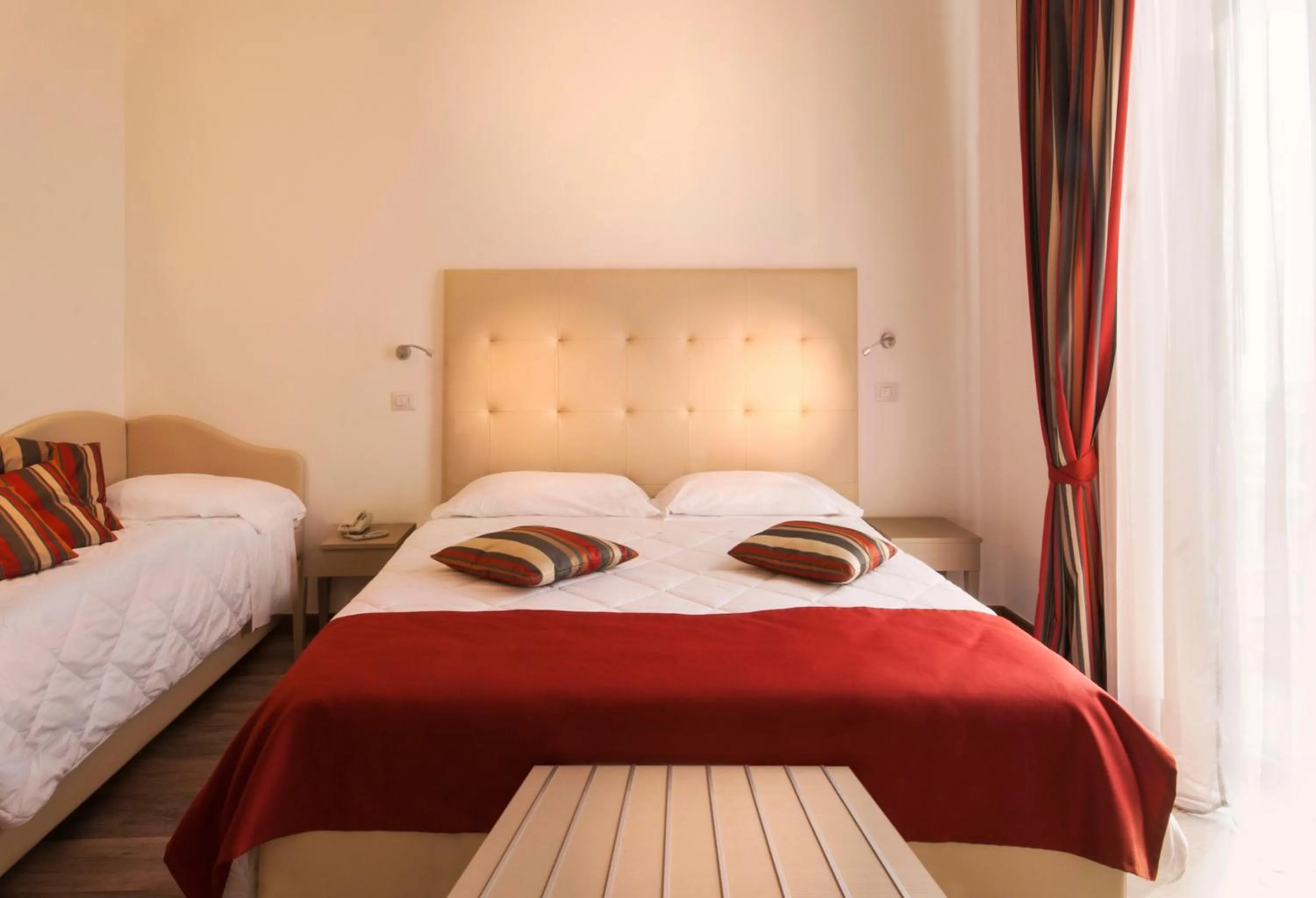 Bedroom, Bed in Hotel Settentrionale Esplanade