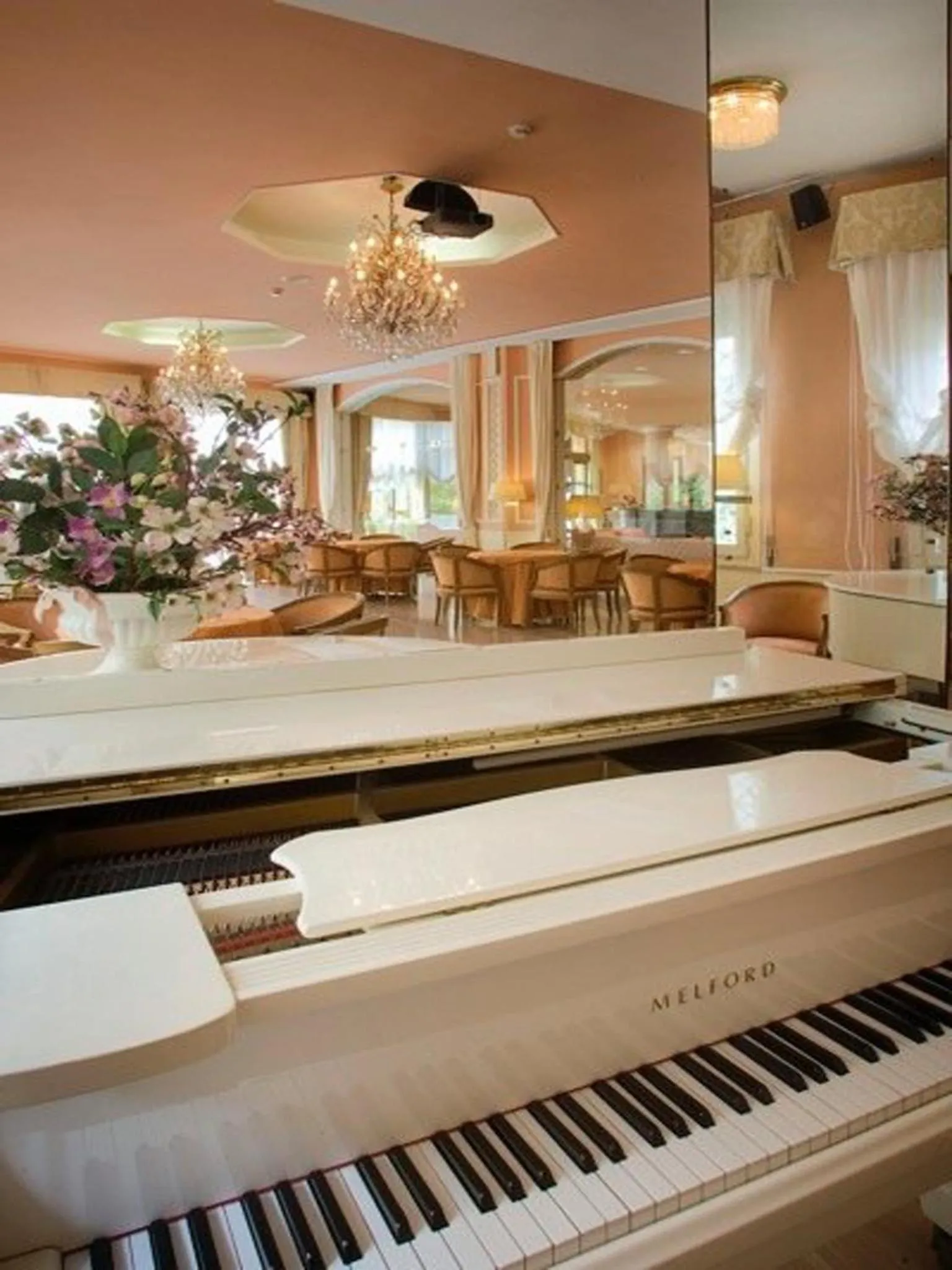 Decorative detail in Hotel Settentrionale Esplanade