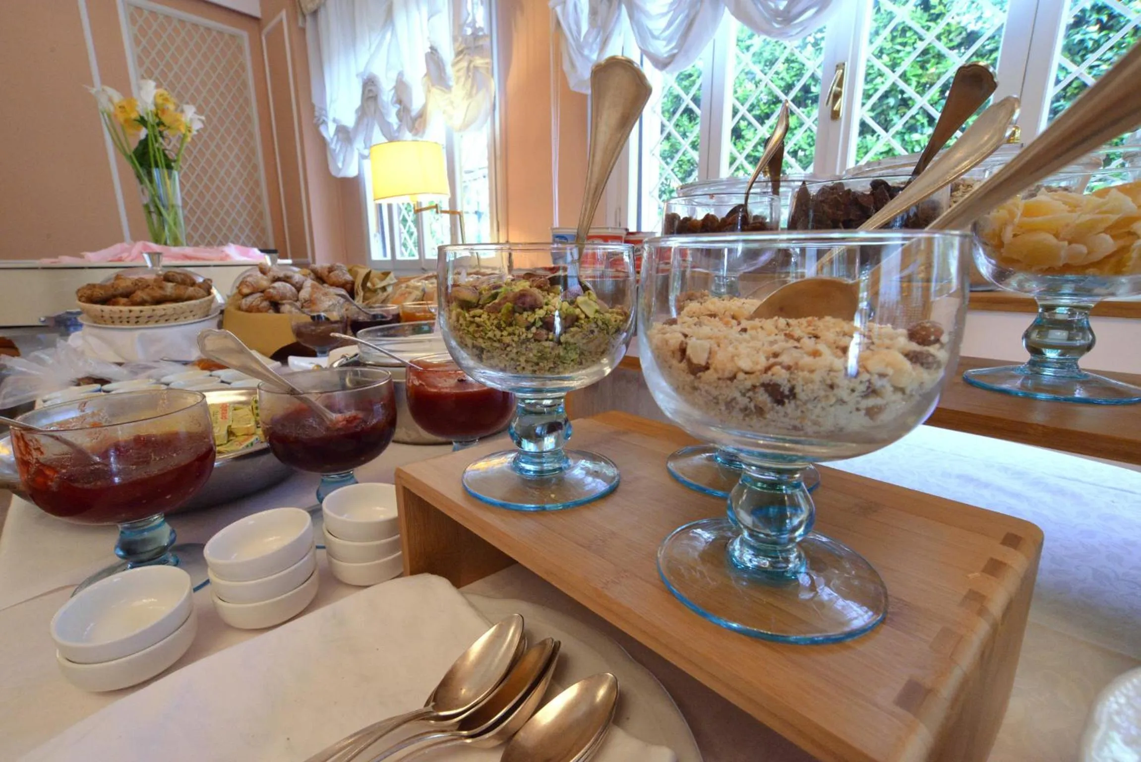 Food and drinks in Hotel Settentrionale Esplanade