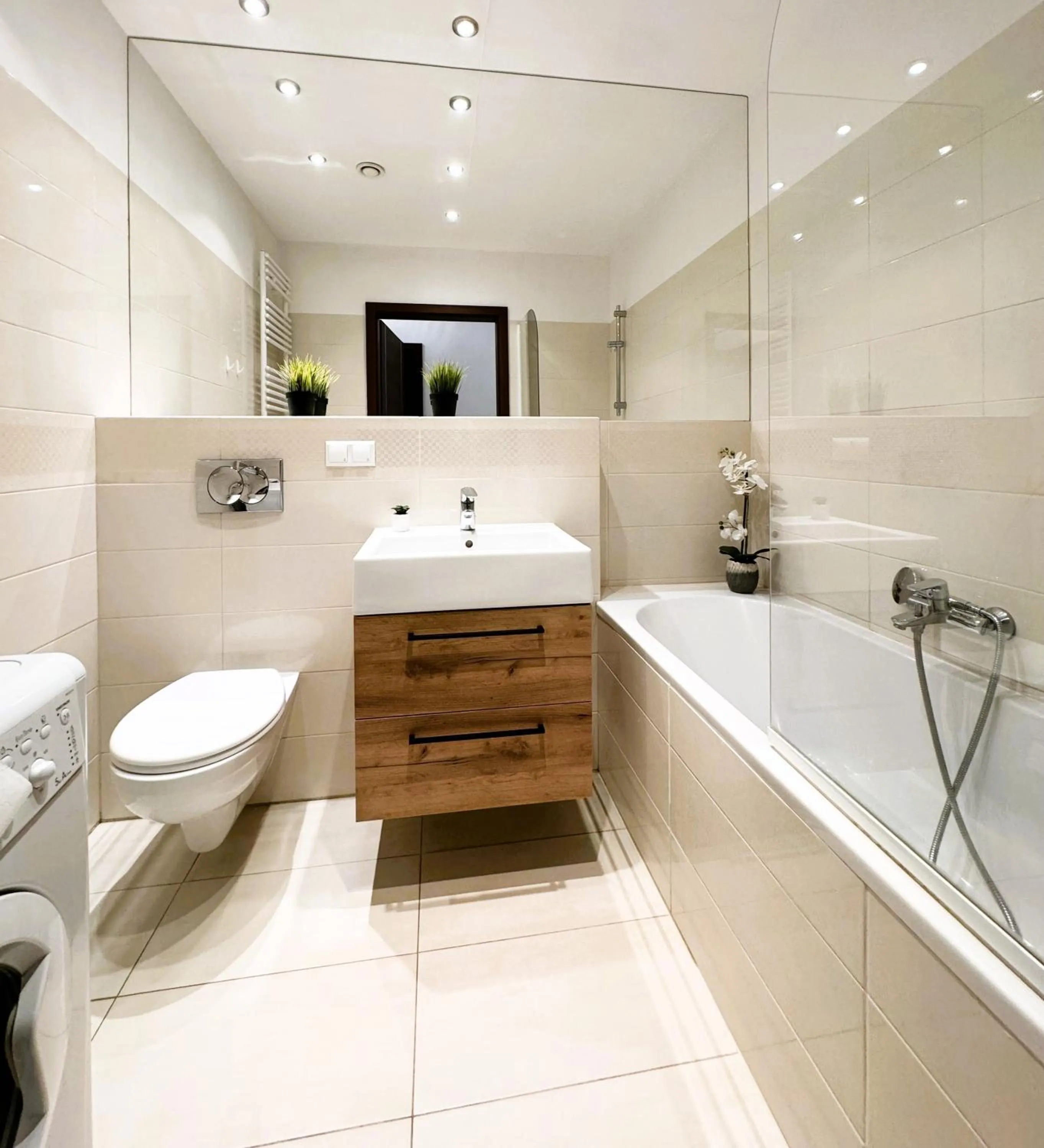 Bathroom in Platinum Towers Country 2 Country