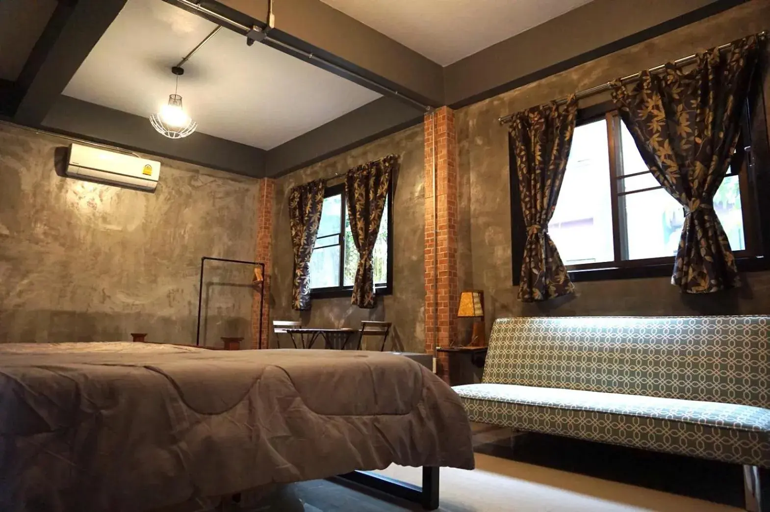 Bed in Sawatdee Guesthouse the Original Bed in Sawatdee Guesthouse the Original