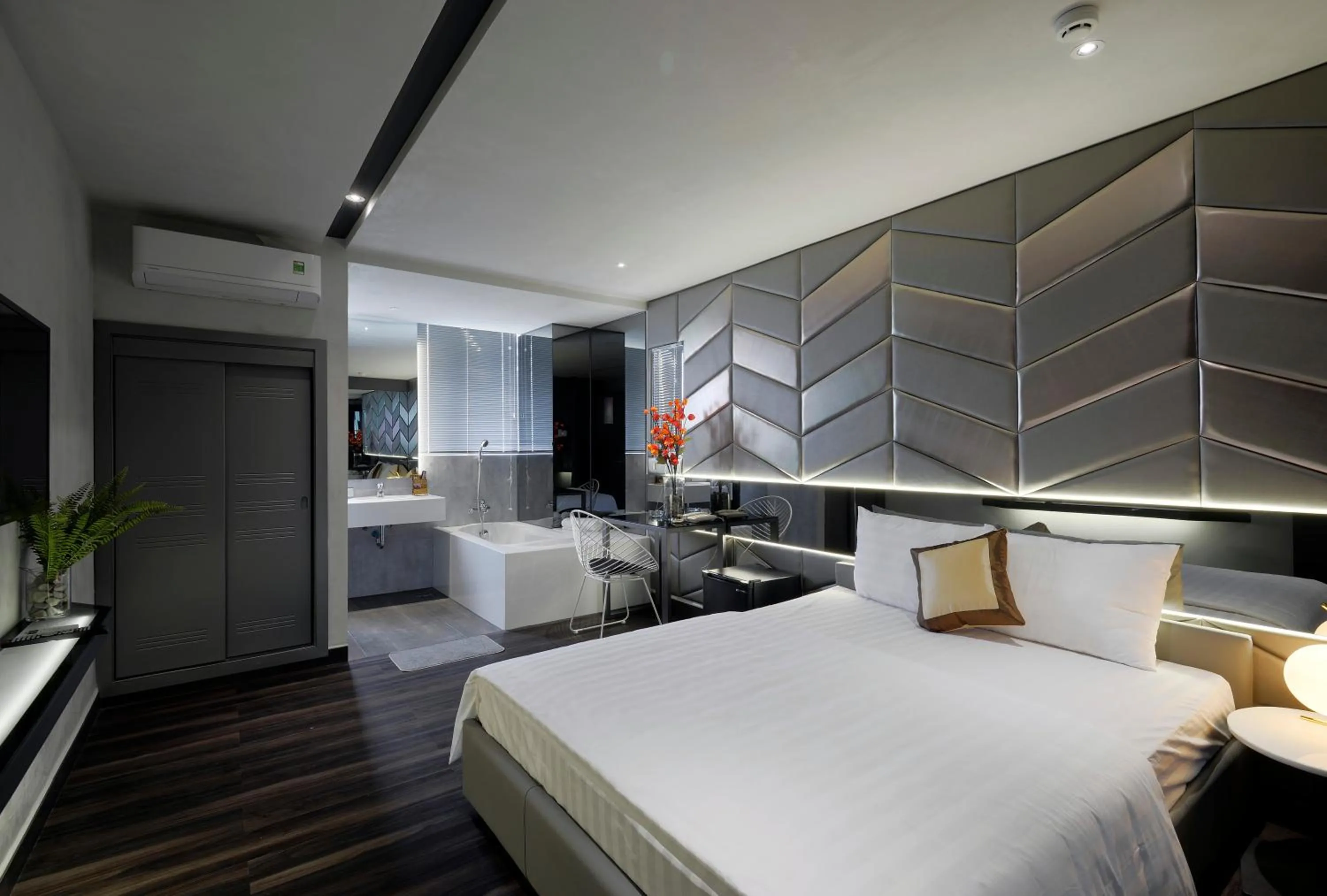 Photo of the whole room, Bed in Bonita Signature Hotel