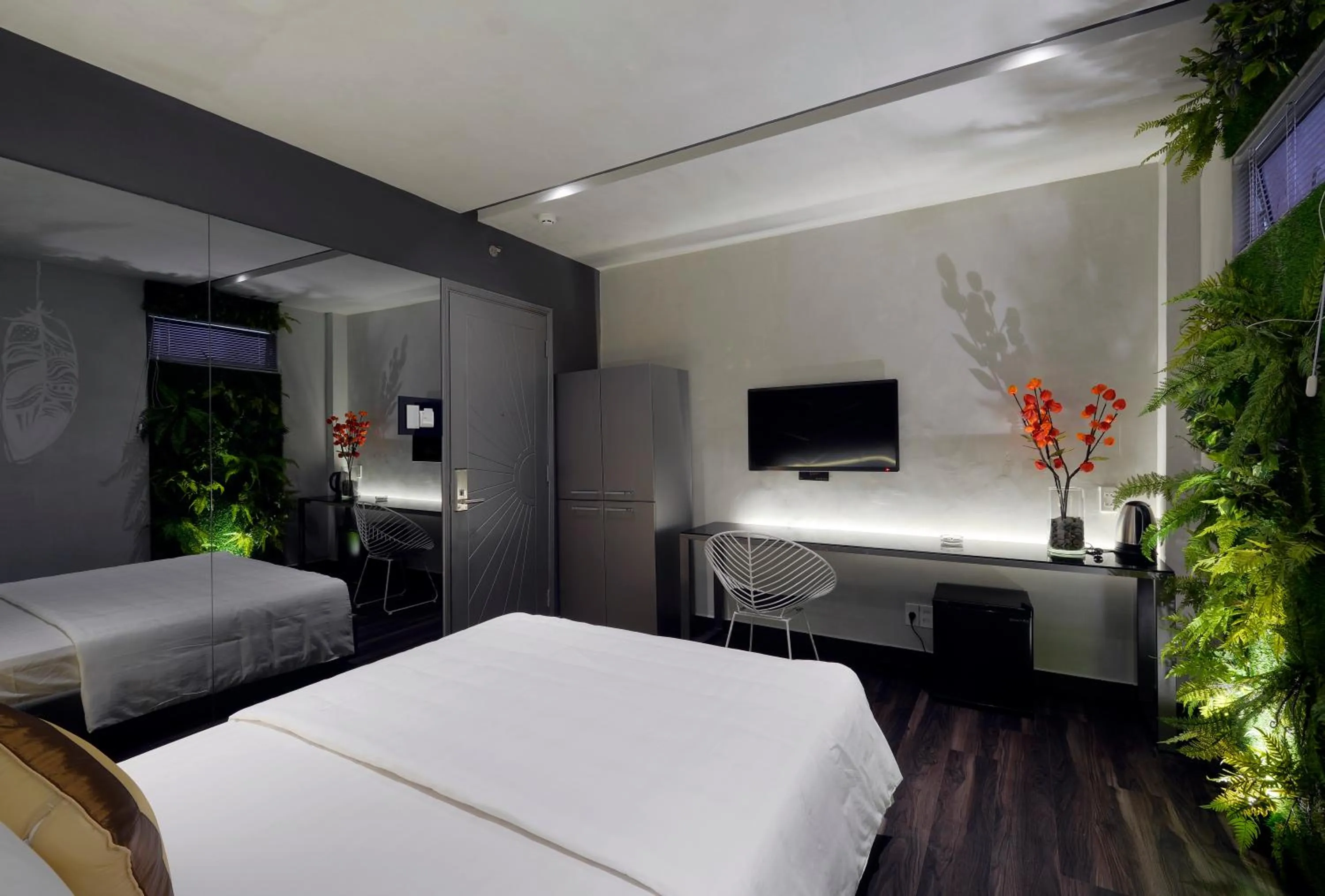 TV and multimedia, Bed in Bonita Signature Hotel