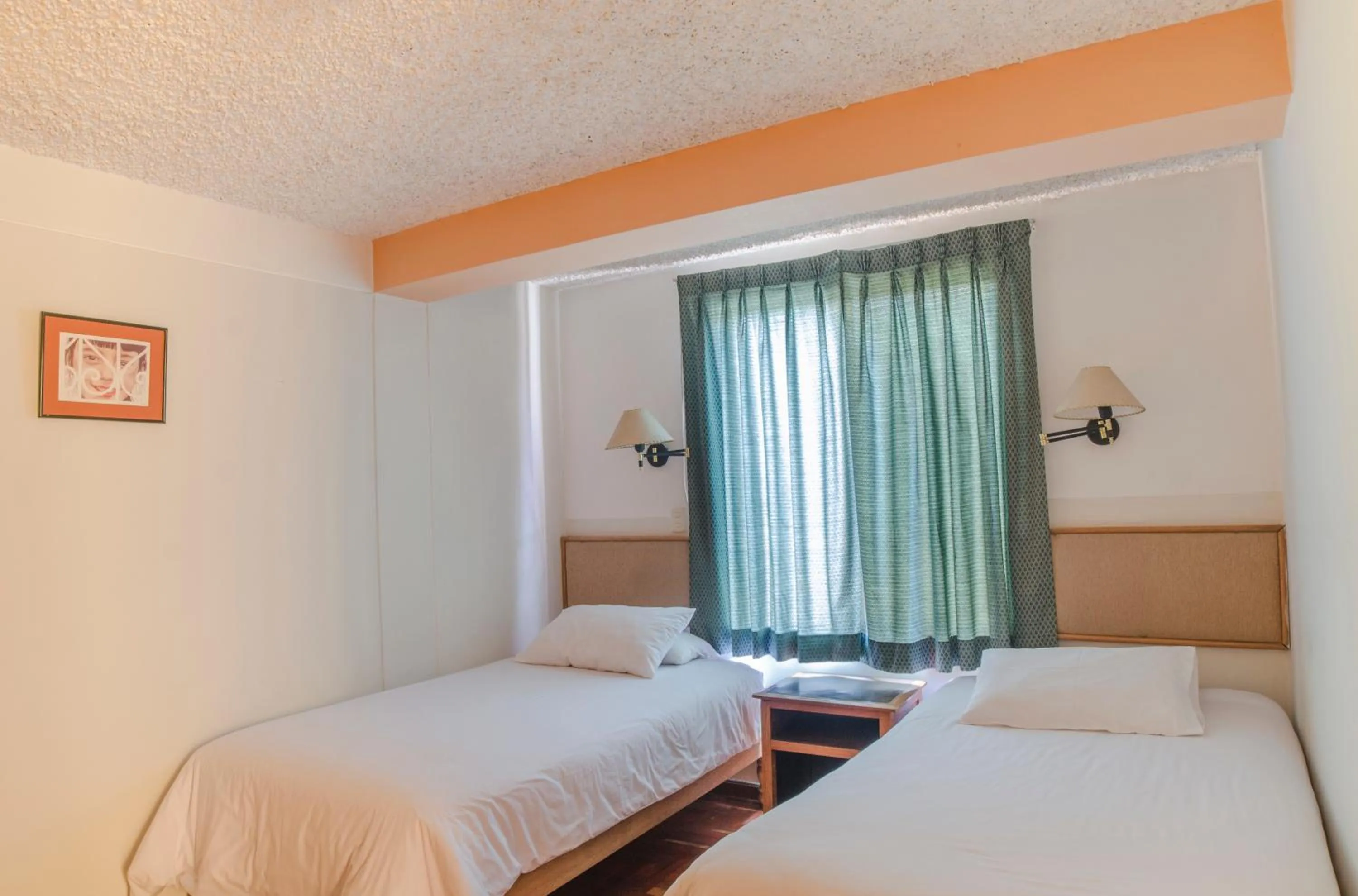 Bed in Los Aticos B&B with Coworking