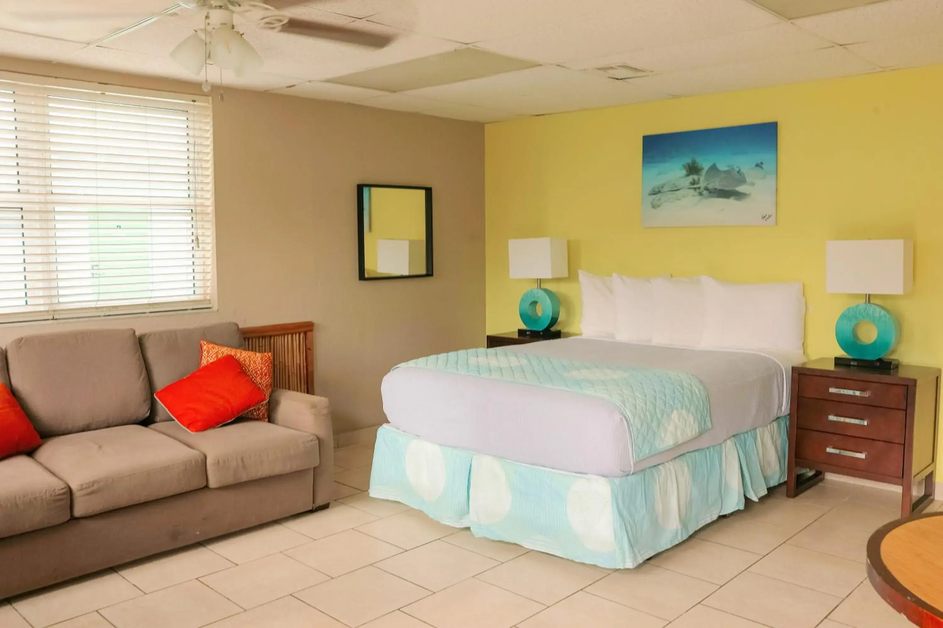 Bedroom, Bed in Looe Key Reef Resort and Dive Center Bedroom, Bed in Looe Key Reef Resort and Dive Center