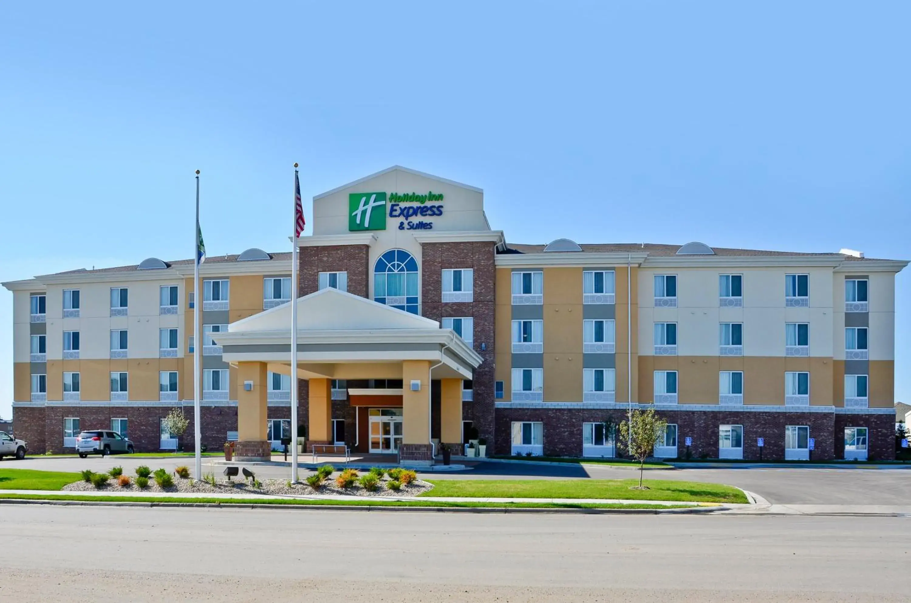 Property building in Holiday Inn Express & Suites - Williston by IHG Property building in Holiday Inn Express & Suites - Williston by IHG