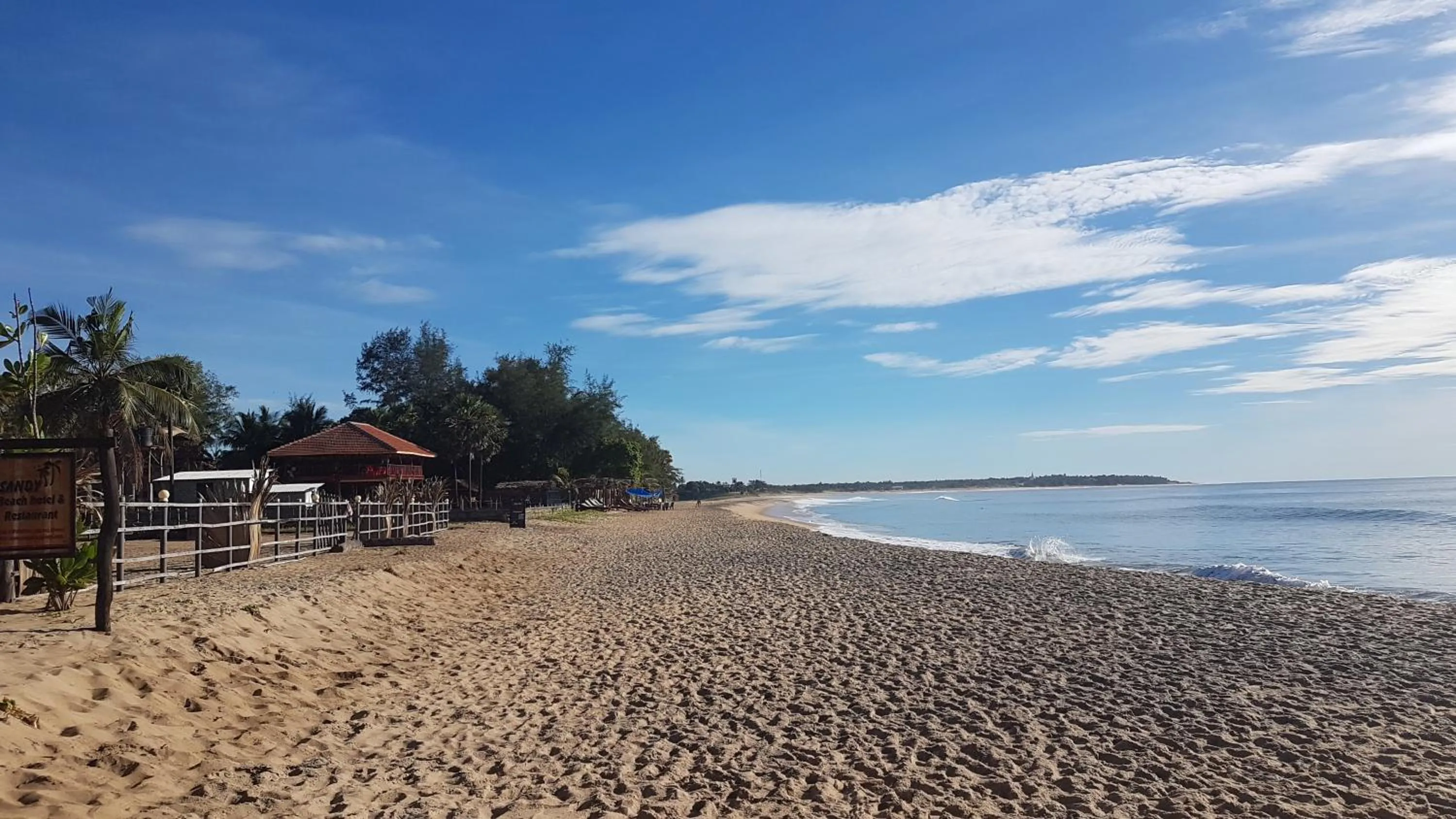 Beach in Sandy Beach Hotel