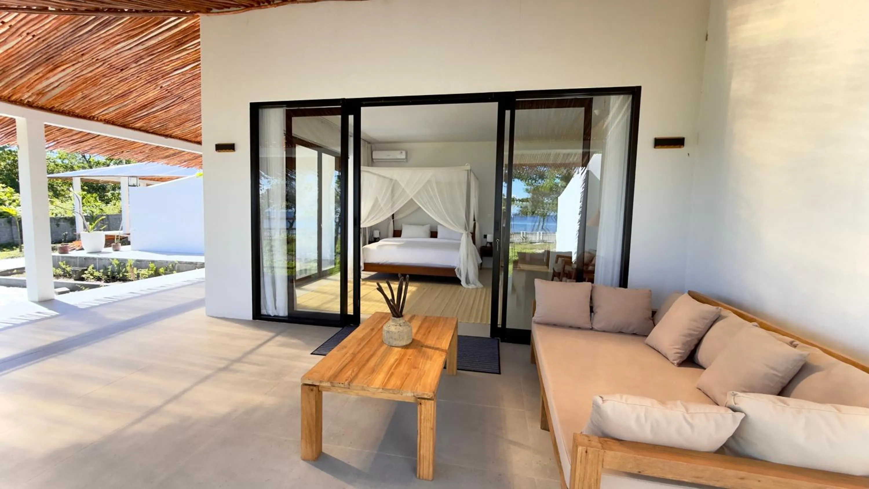 Maleo Moyo Hotel & Dive Resort