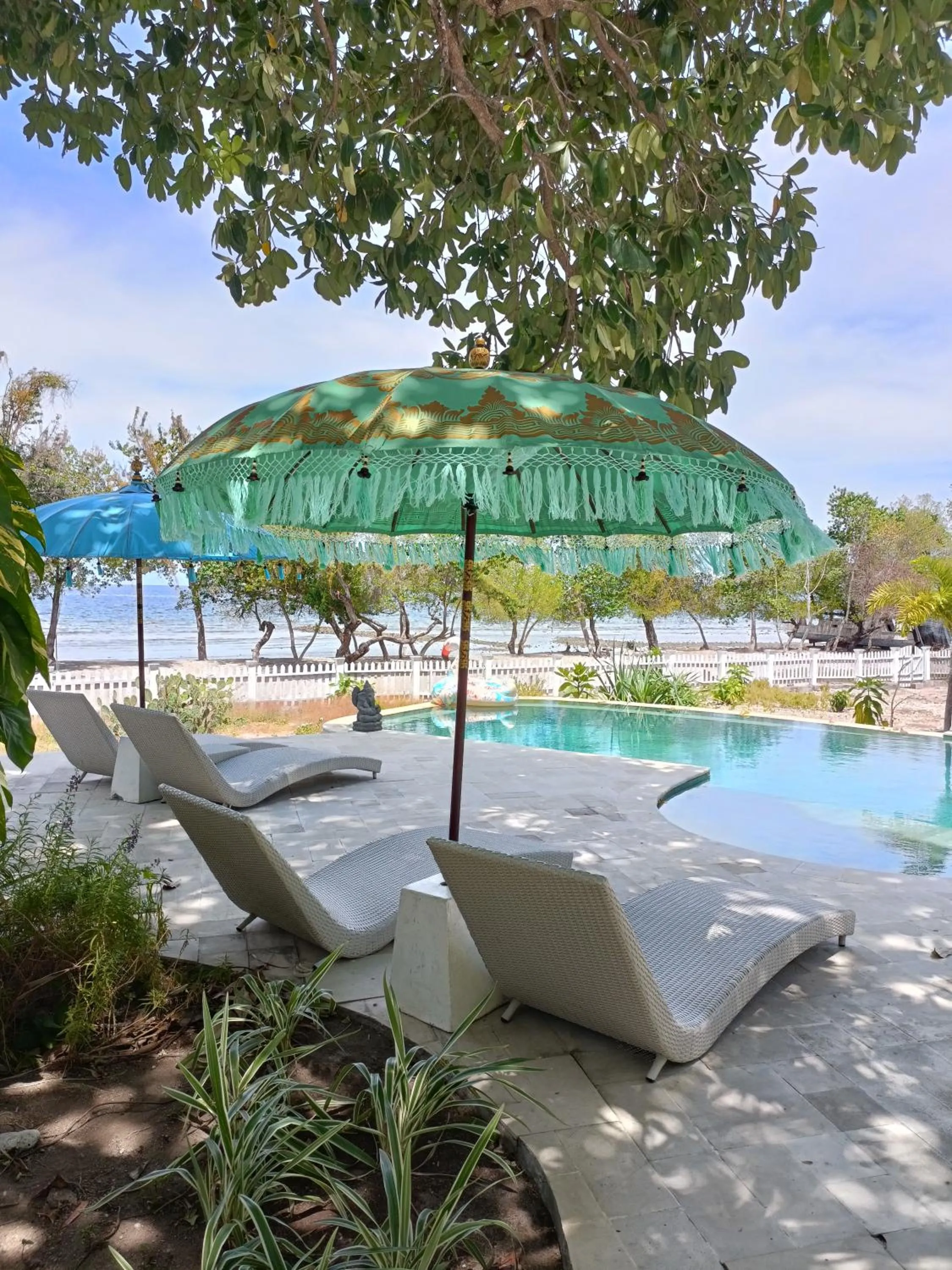 Maleo Moyo Hotel & Dive Resort