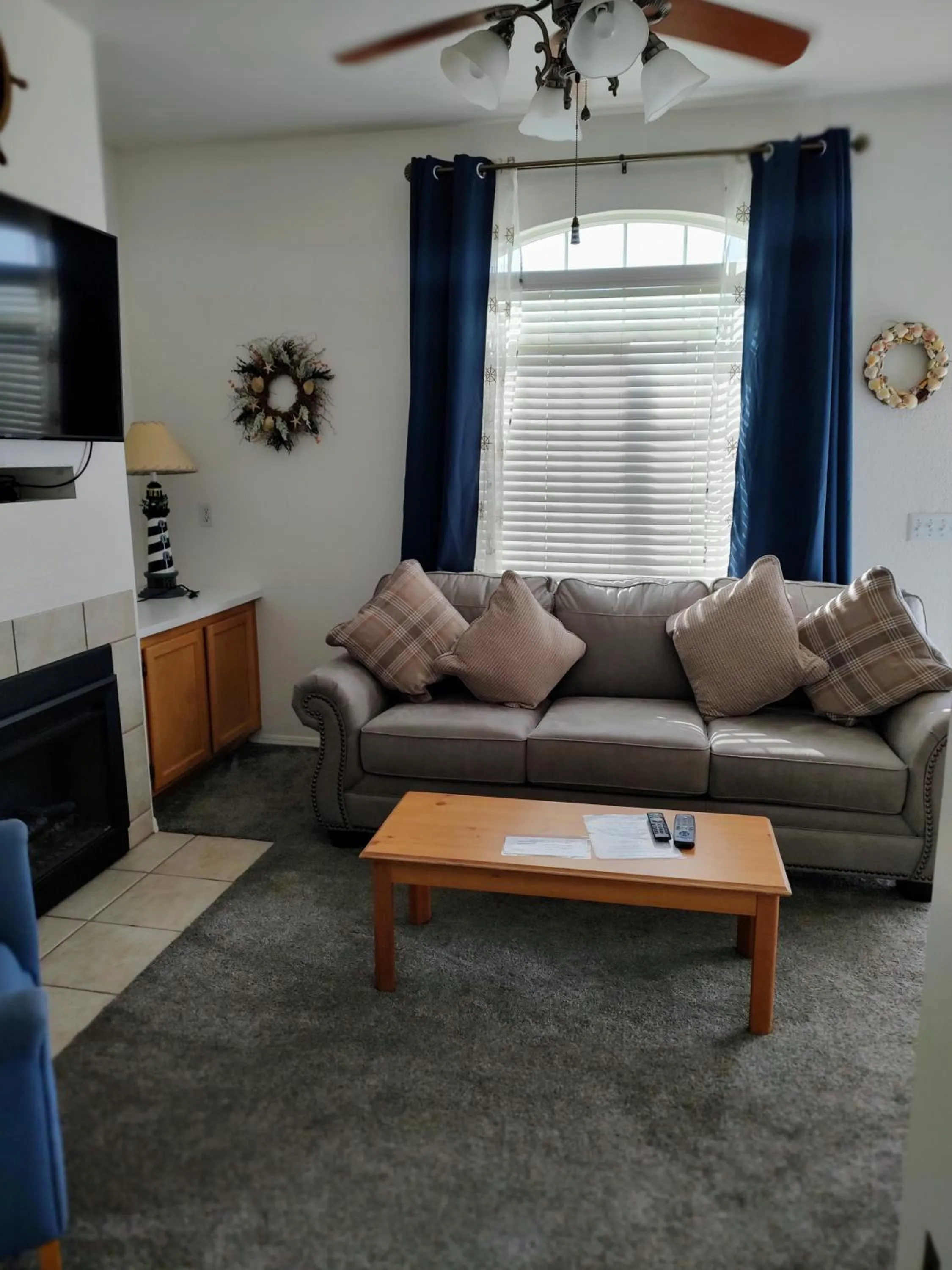 Living room in Pacific Plaza Resort