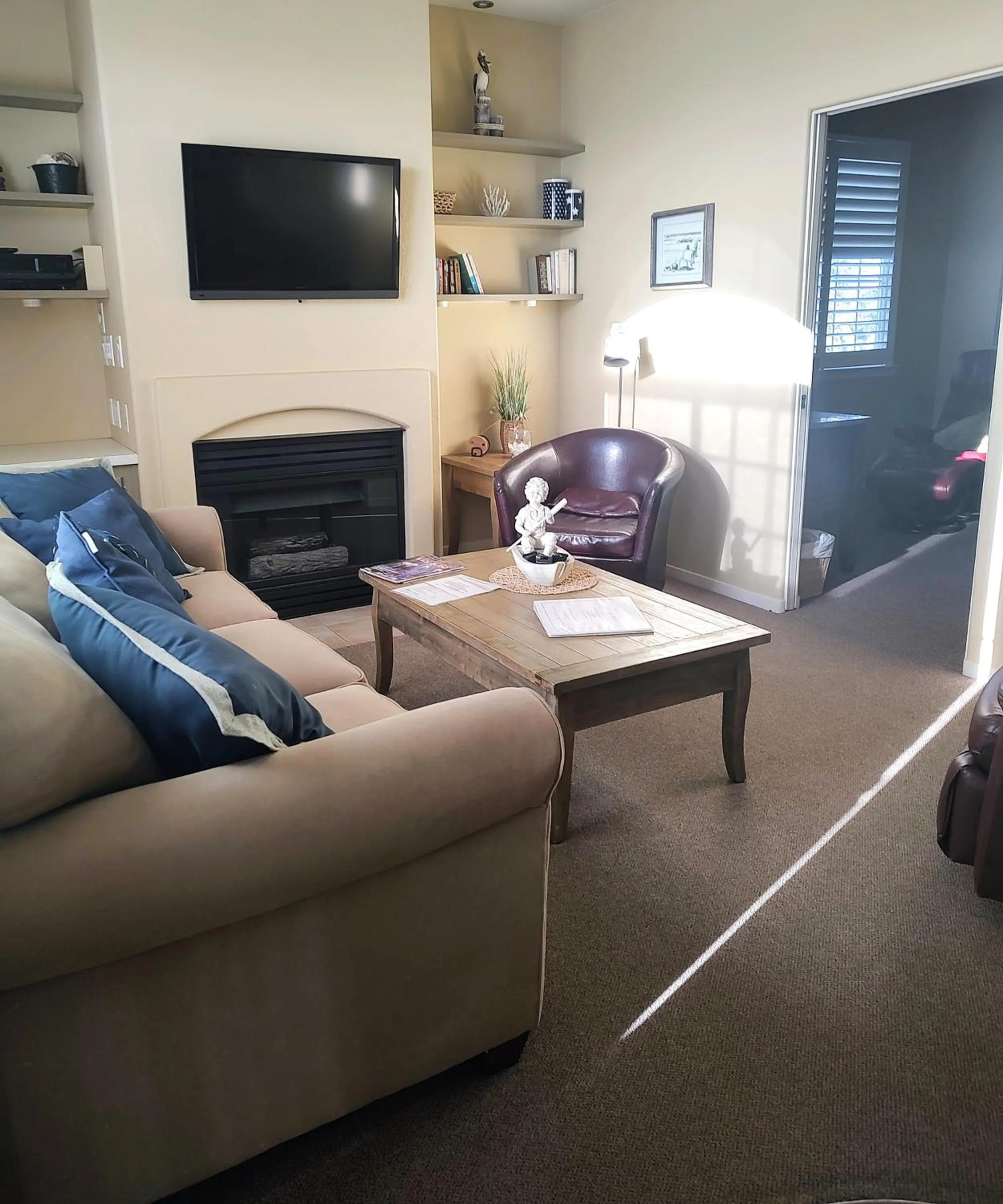 Living room in Pacific Plaza Resort