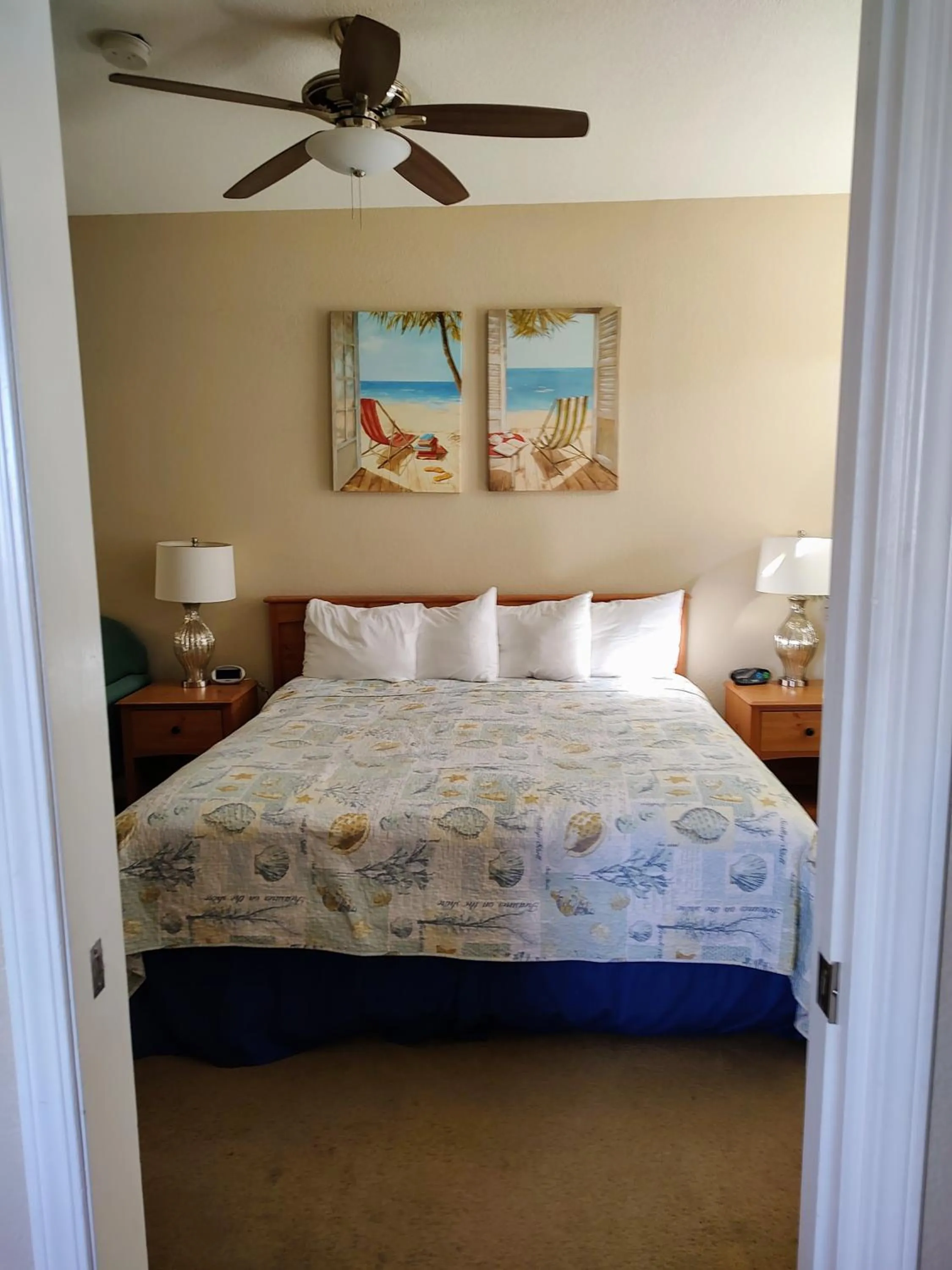 Bed in Pacific Plaza Resort