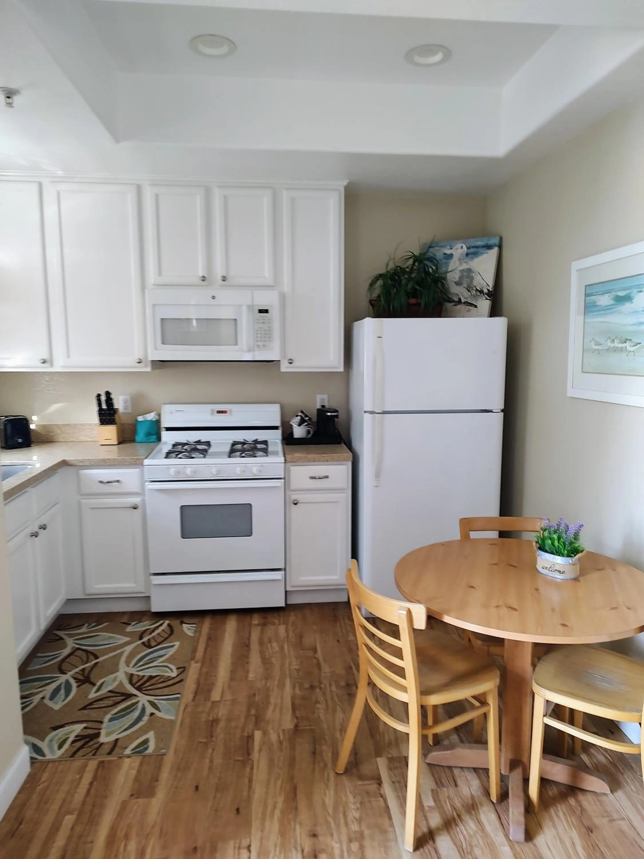 Kitchen or kitchenette in Pacific Plaza Resort