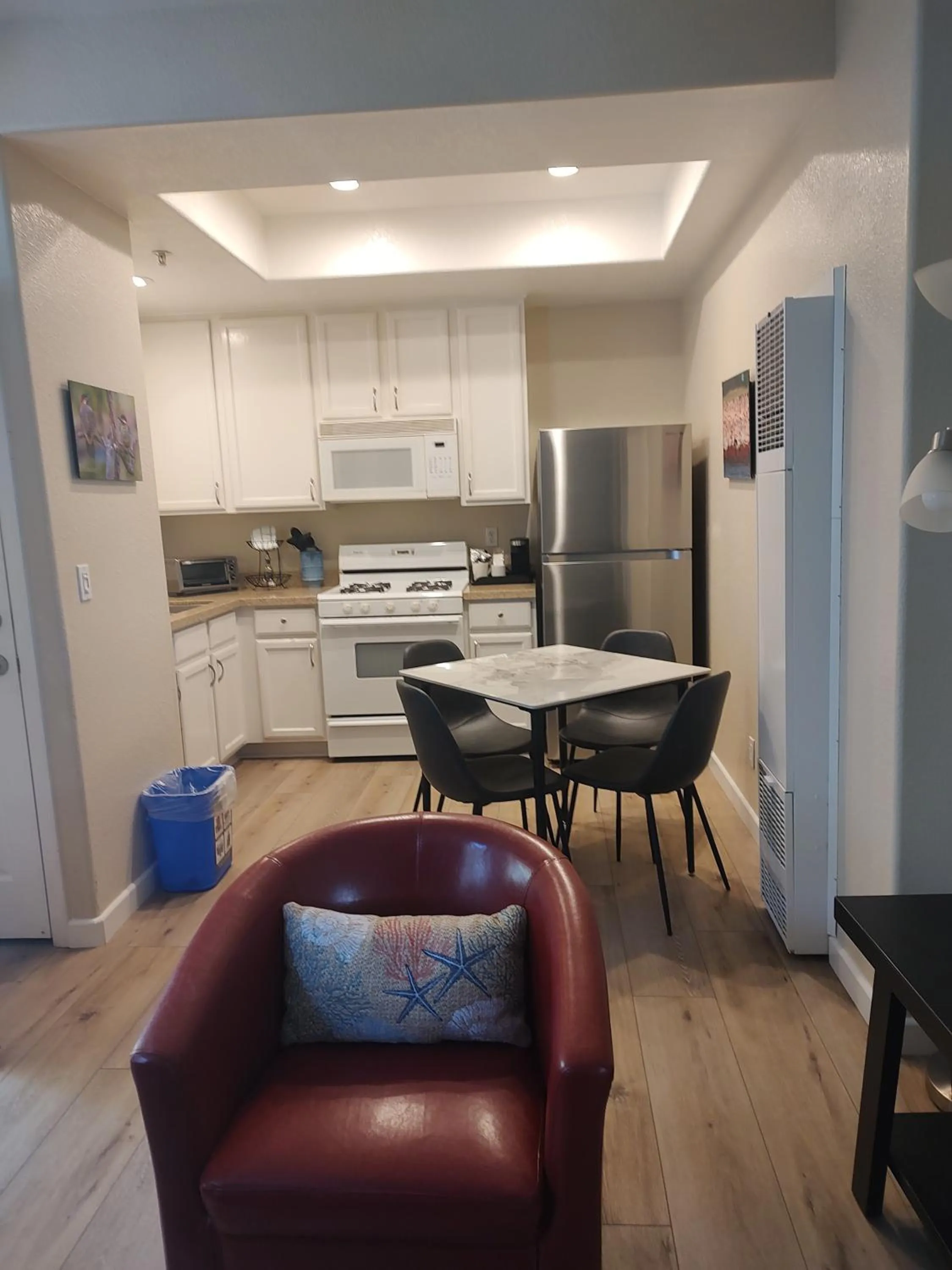 Kitchen or kitchenette in Pacific Plaza Resort